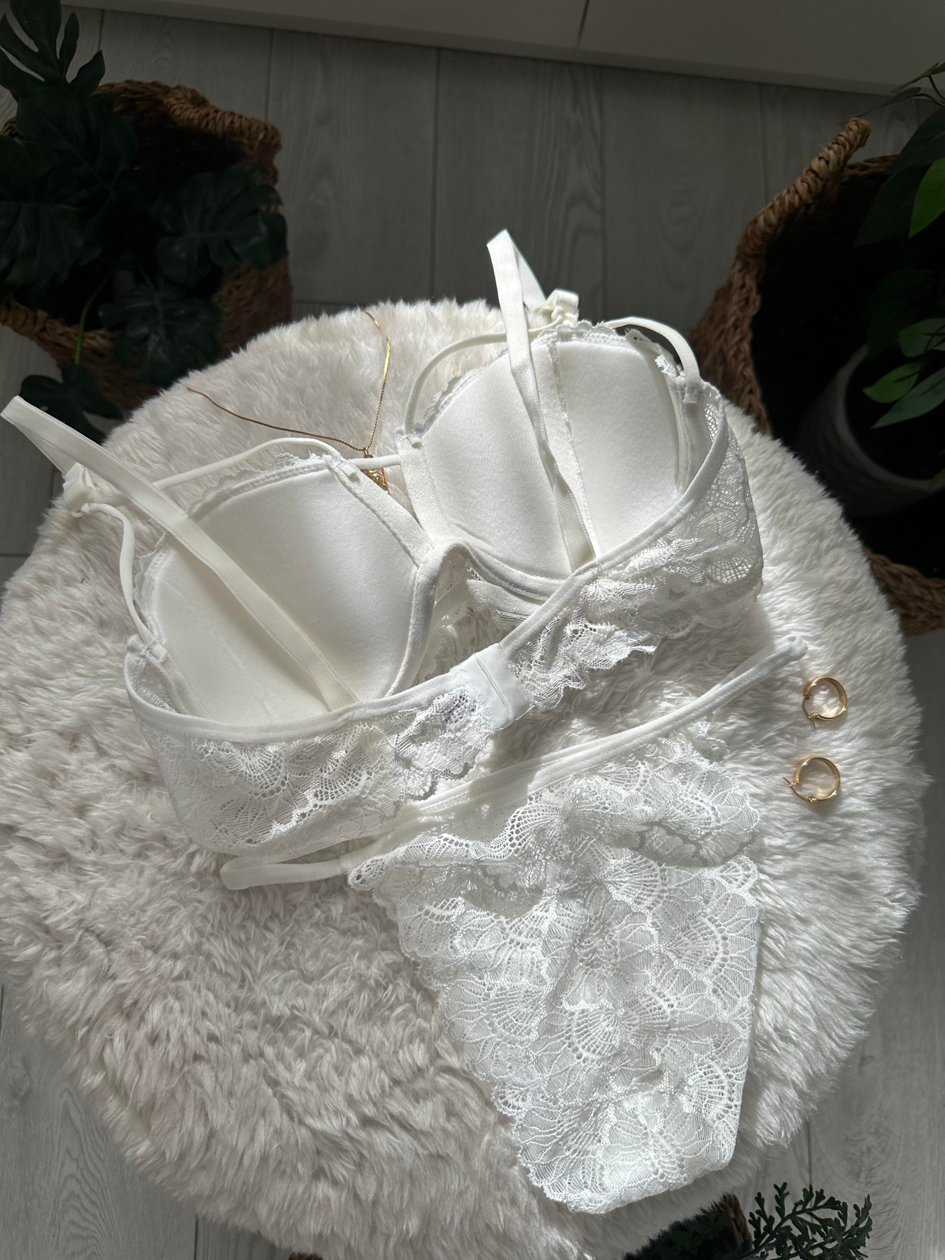 BABE DANTEL İÇ ÇAMAŞIR TAKIM BEYAZ