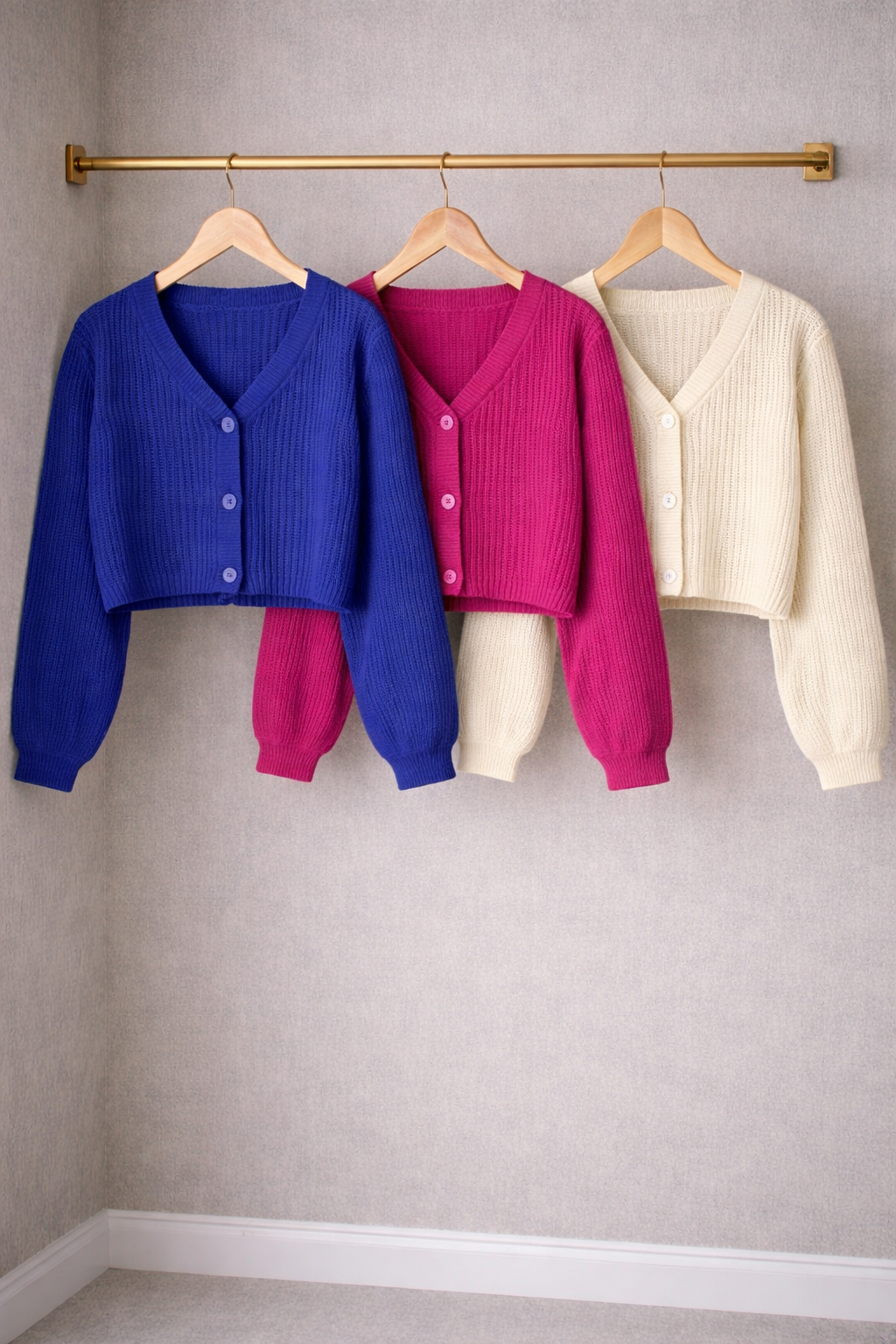 BARB CROP DÜĞMELİ HIRKA