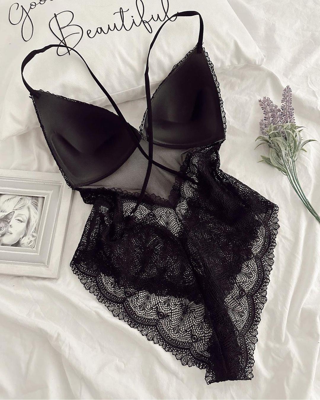 CLAUDIA DANTELLİ BODY SİYAH