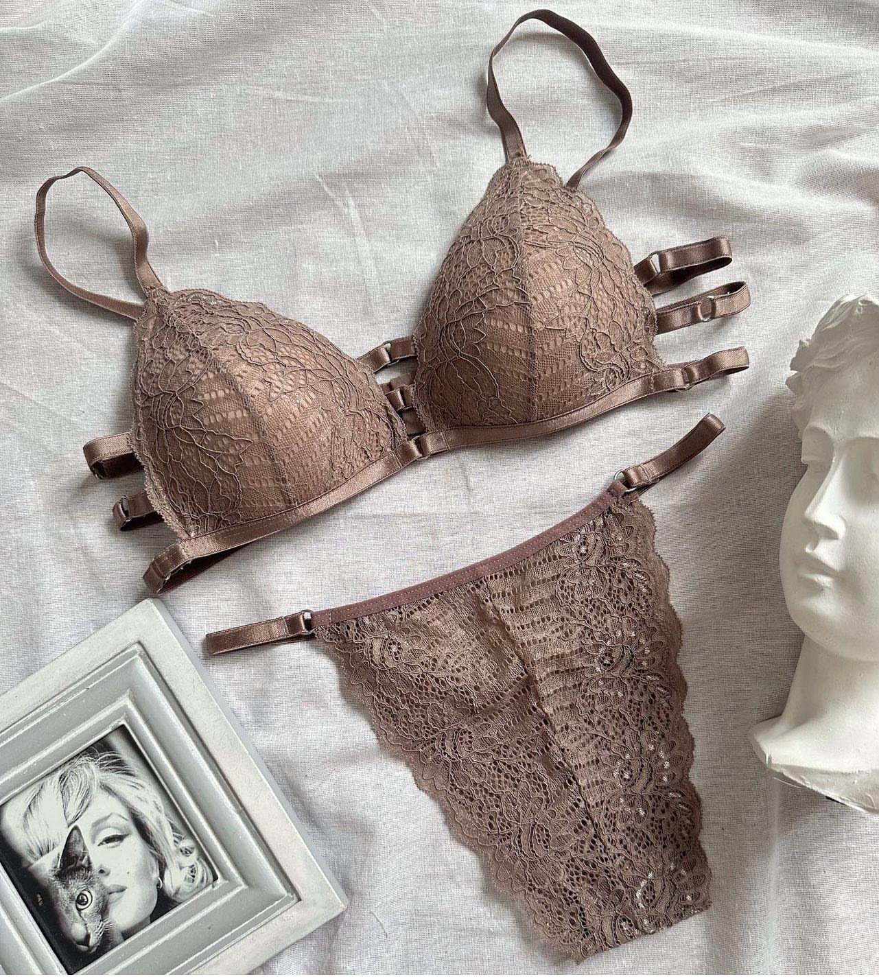 EVA PUSH UP DOLGULU ÇAMAŞIR TAKIMI VİZON