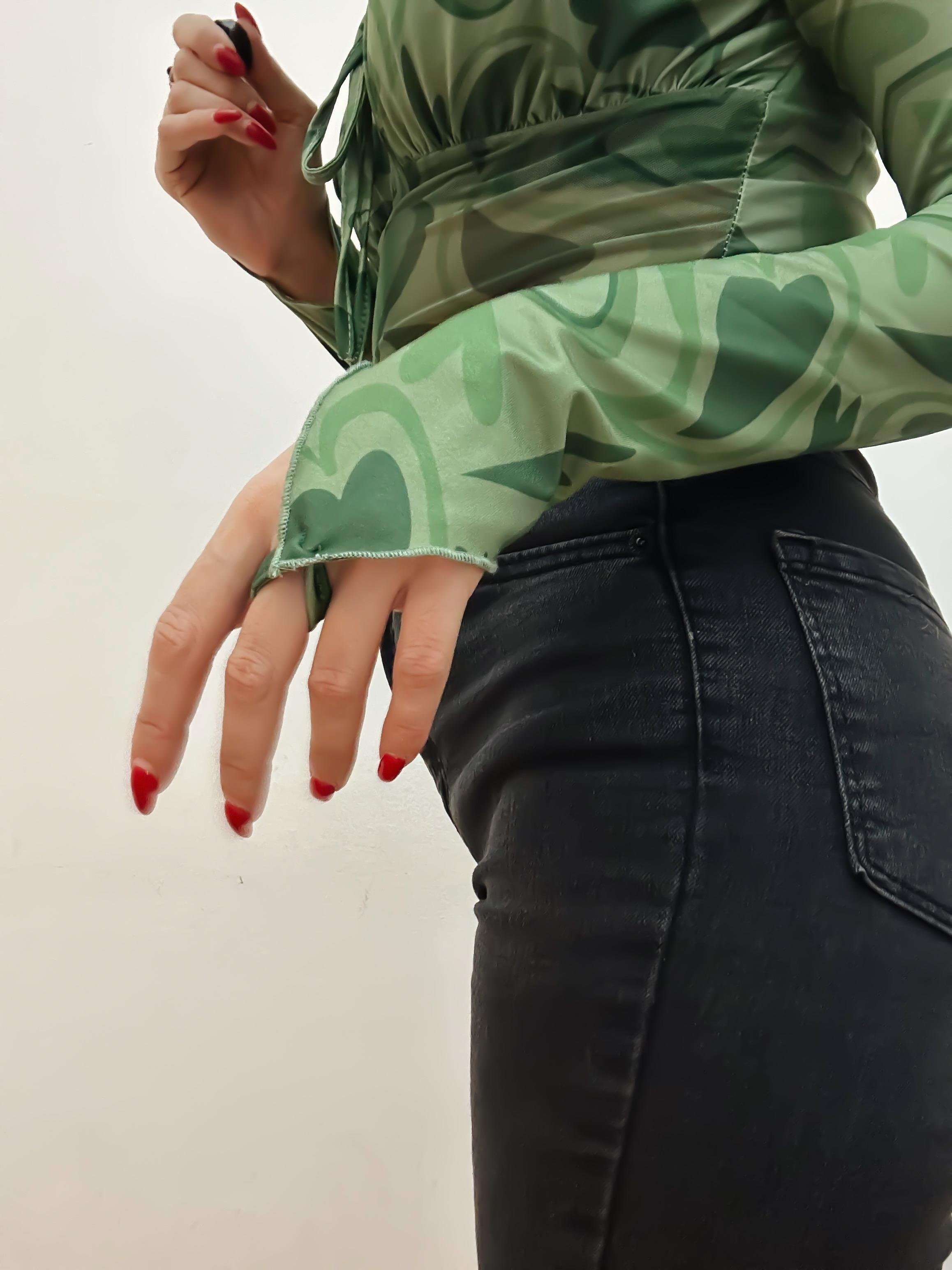 GREENY PARMAK GEÇMELİ BLUZ 