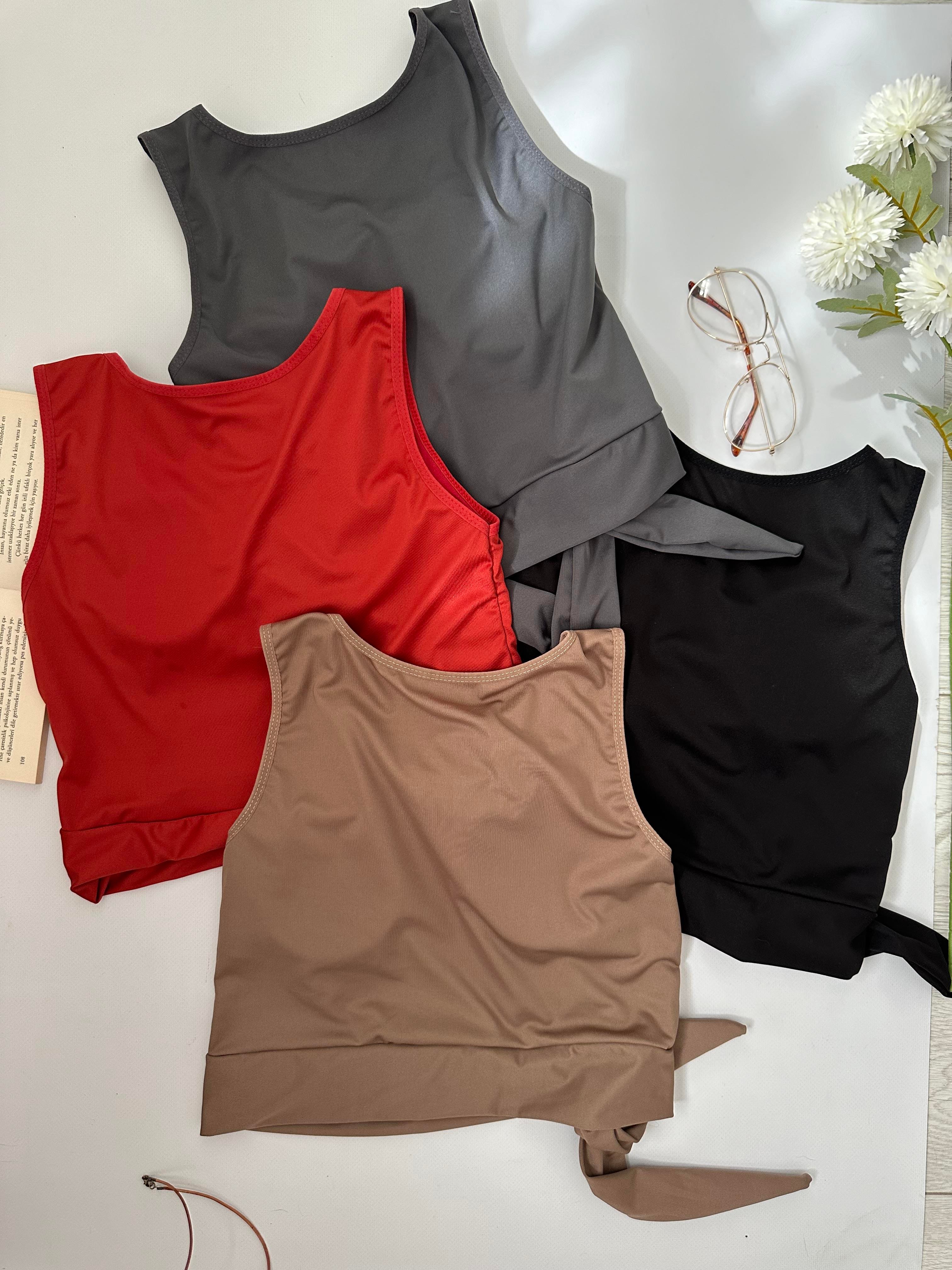 LİNA ÇIKARILABİLİR DOLGULU BEL DEKOLTELİ BLUZ