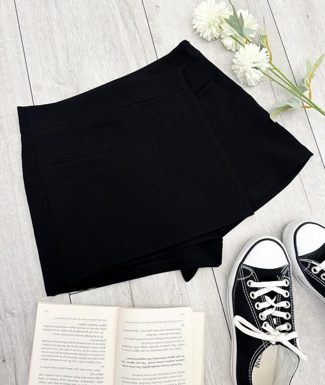 LUCIA FERMUARLI ŞORT ETEK 