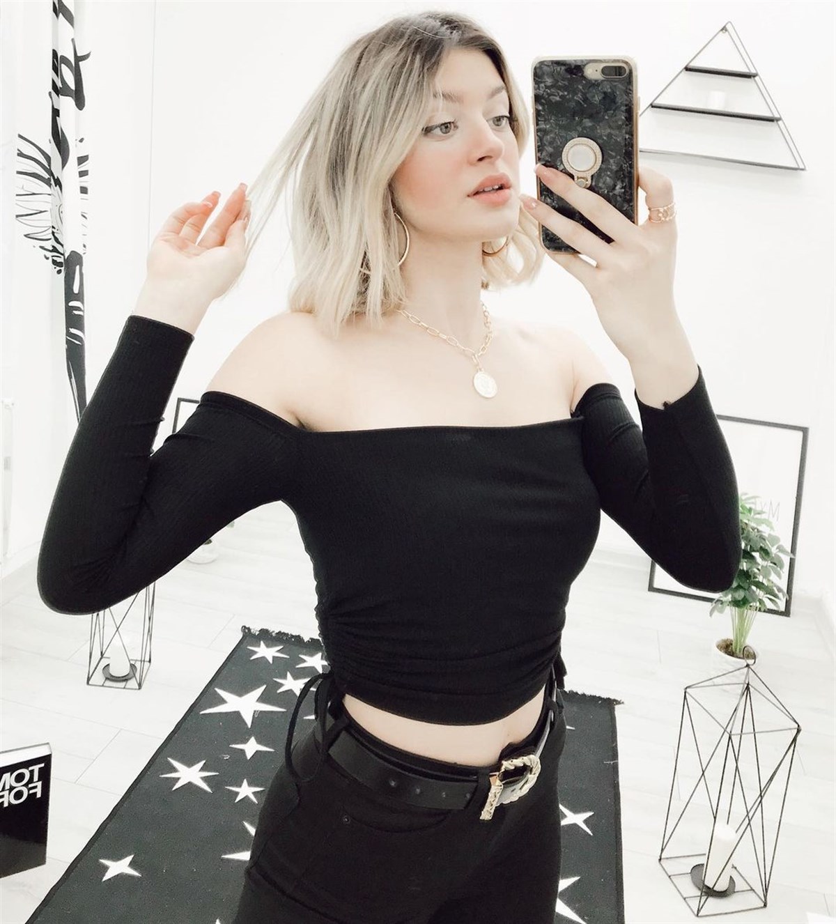 MADONNA BÜZGÜLÜ BLUZ 