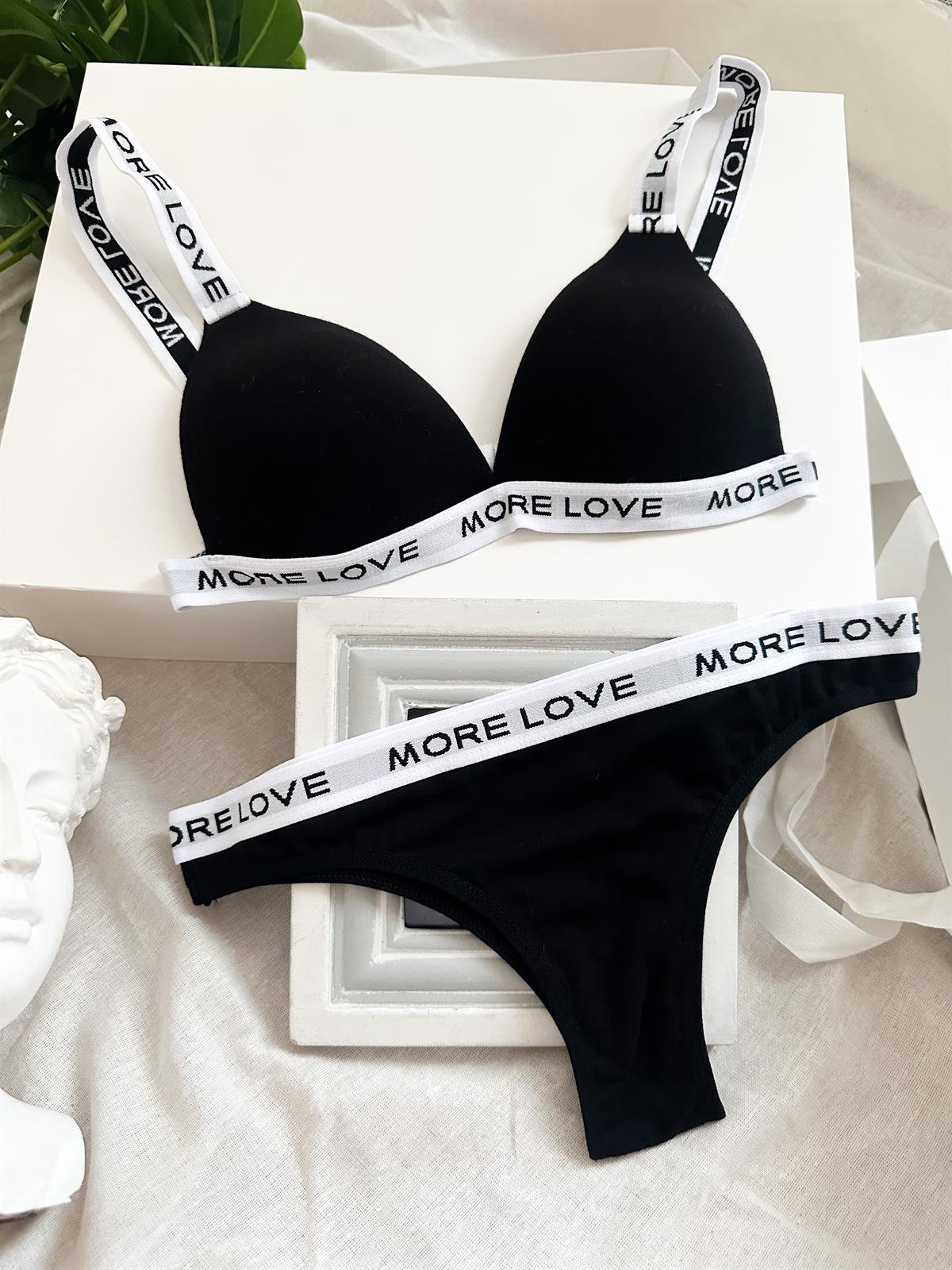 MORE LOVE PUSH UP DOLGULU  TAKIM SİYAH