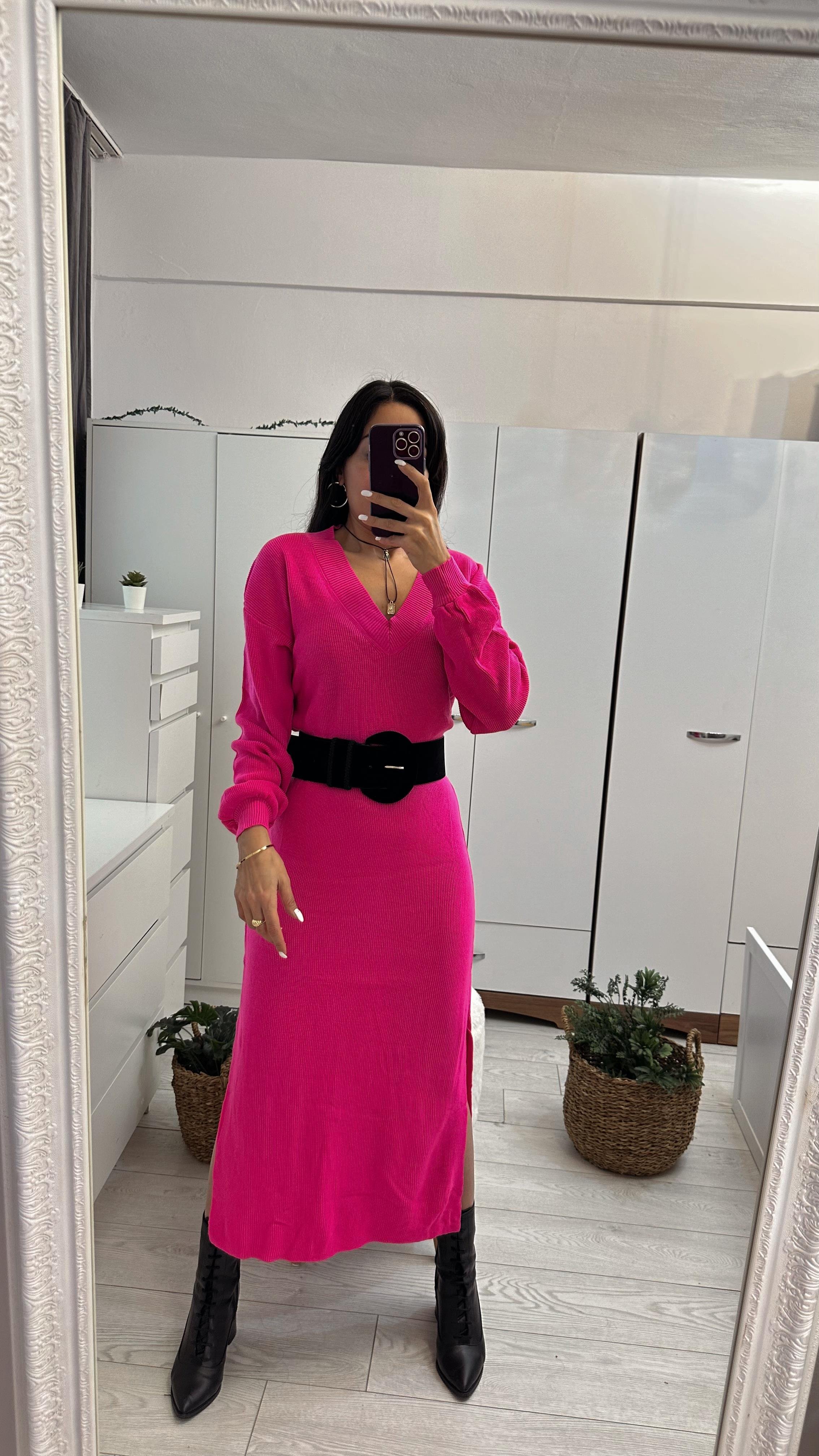 NOA V YAKA TRİKO ÇİFT YIRTMAÇLI ELBİSE