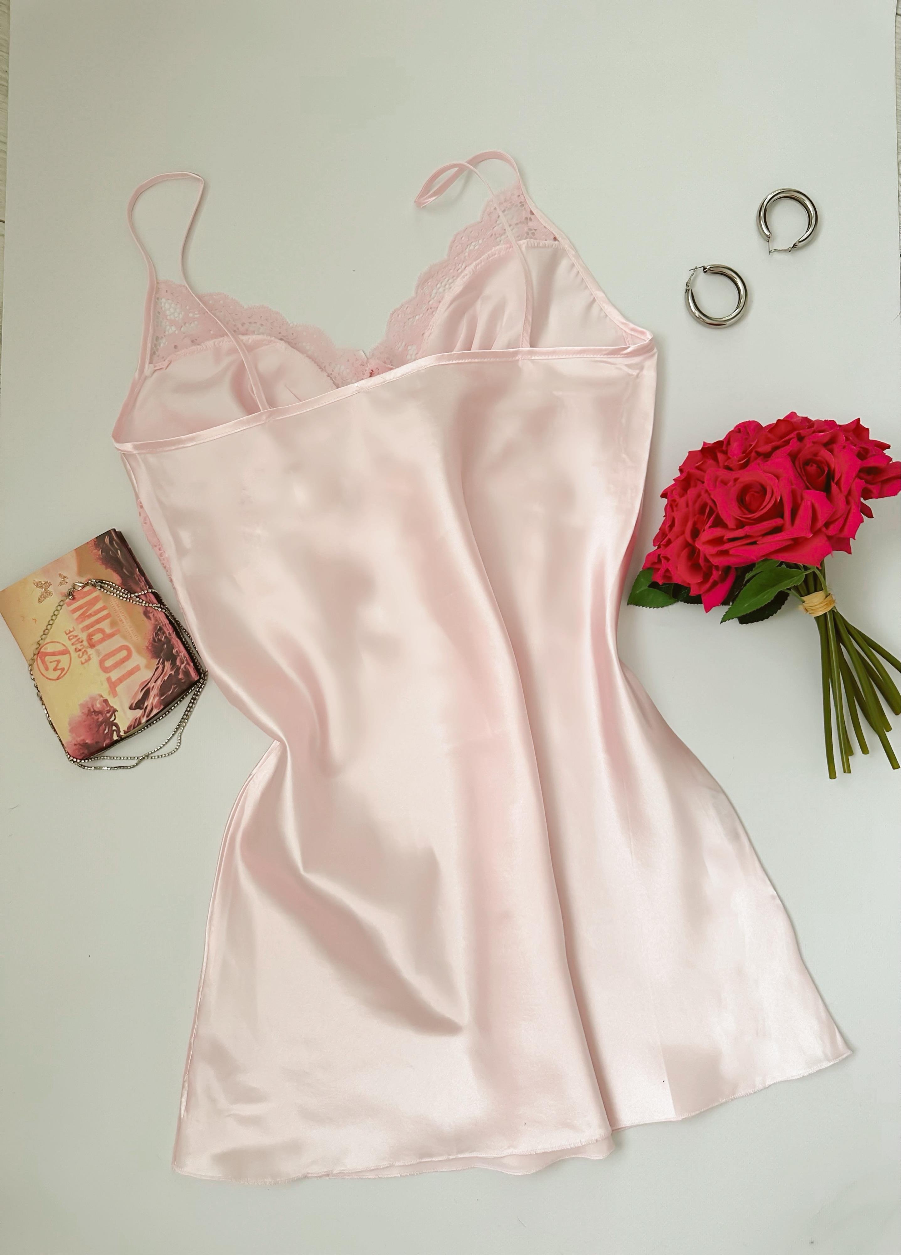 PINKY SATEN KISA GECELİK 