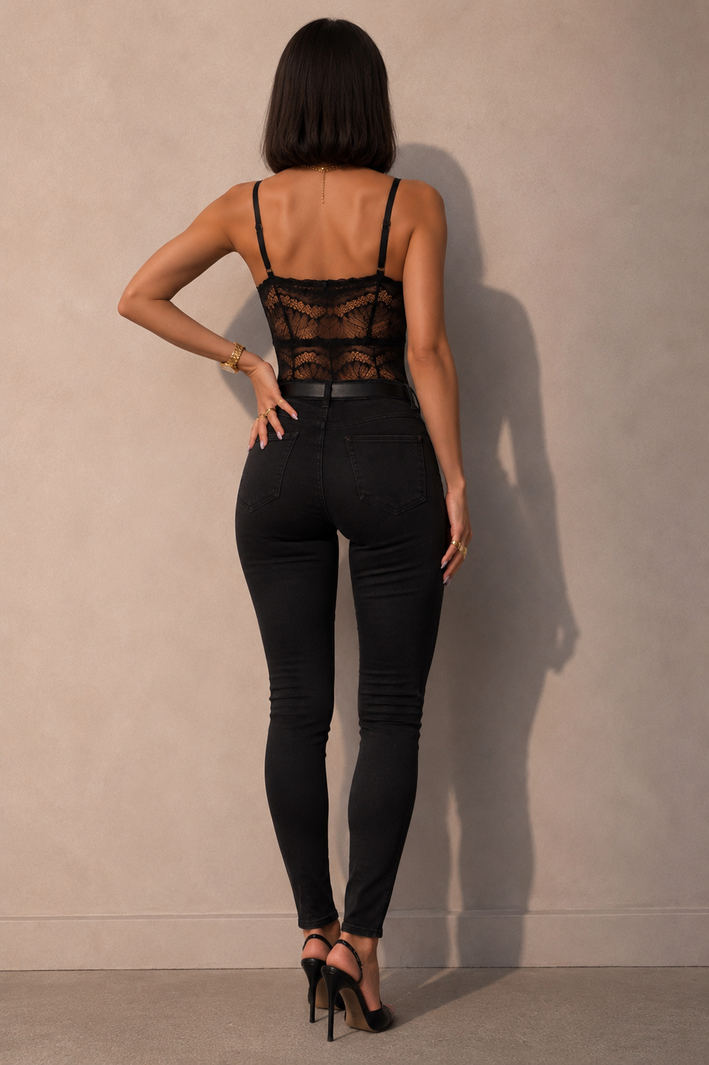 VS BLACK DANTELLİ BODYSUIT