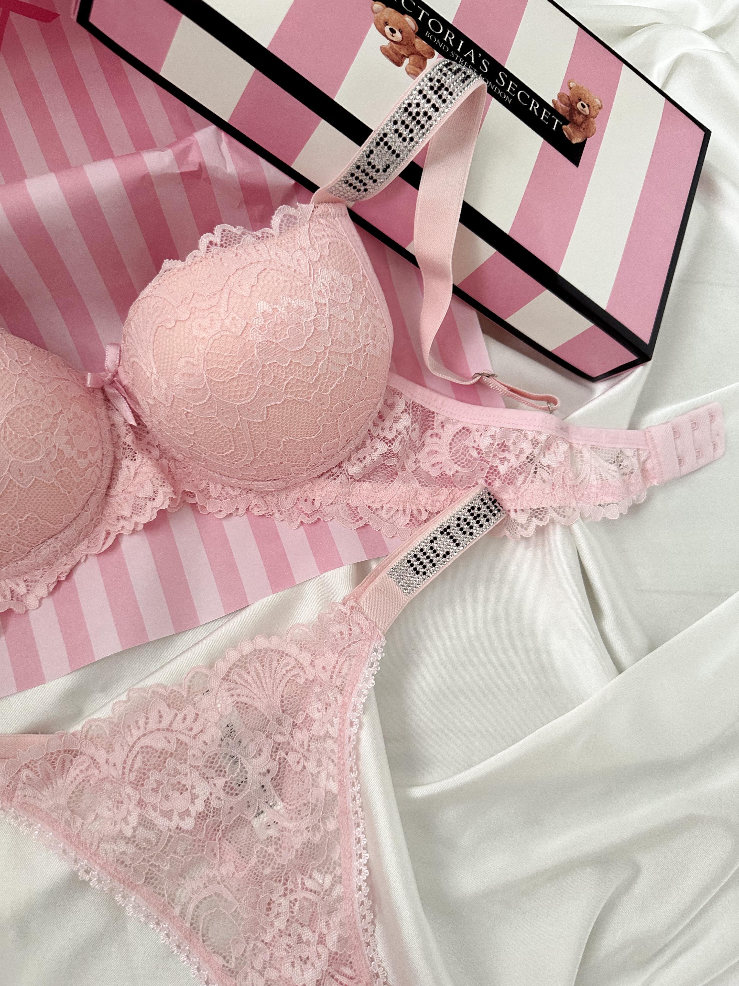 VS IŞILTILI PUSH UP DOLGULU İÇ ÇAMAŞIRI TAKIM PEMBE