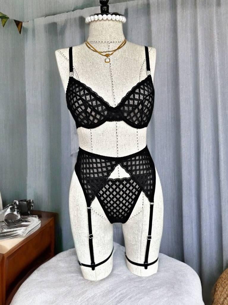 VS JARTİYERLİ İÇ ÇAMAŞIRI TAKIM 