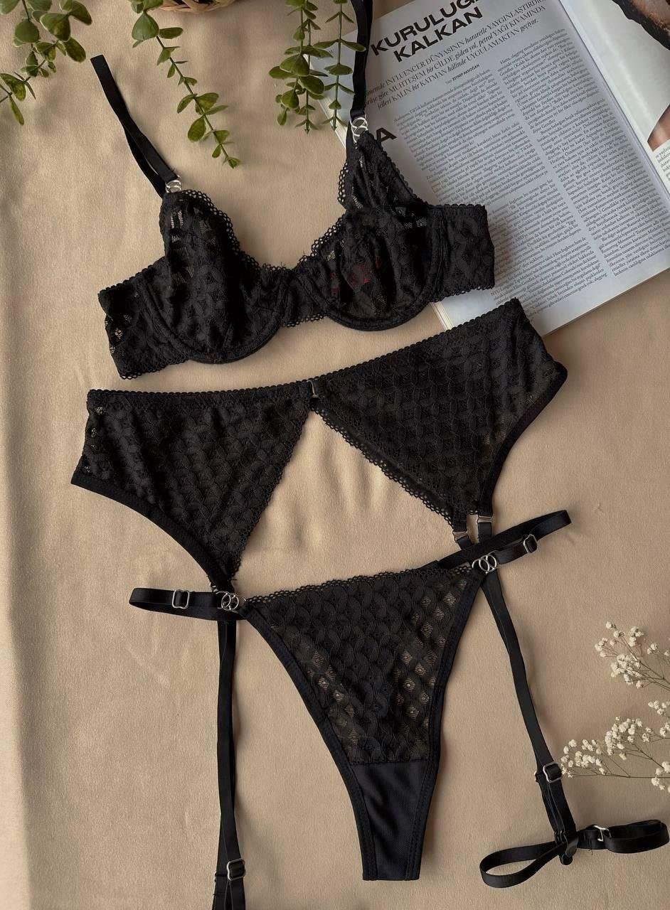 VS JARTİYERLİ İÇ ÇAMAŞIRI TAKIM 