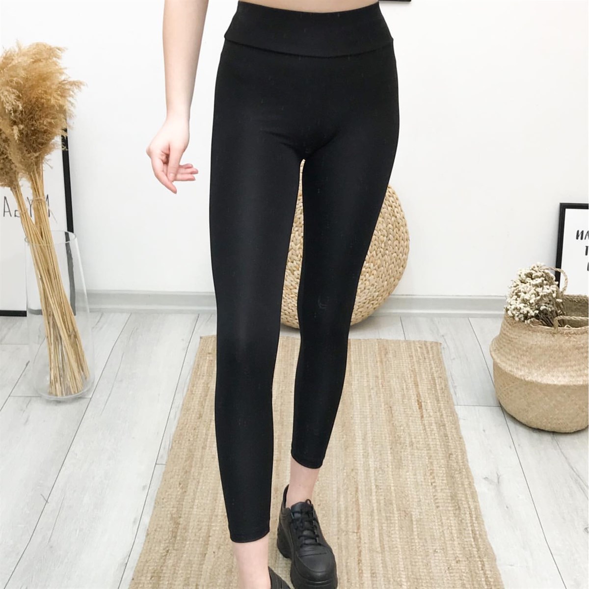 YAKA KOL ŞERİT DETAY CROP