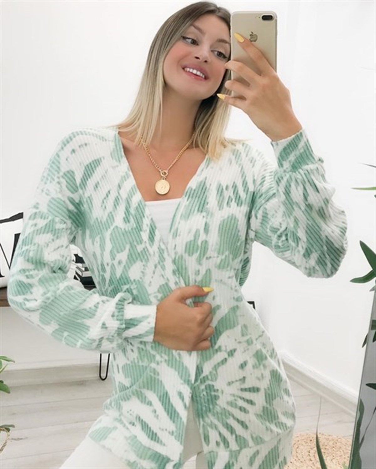 YUMOŞ OVERSİZE DESENLİ HIRKA MİNT