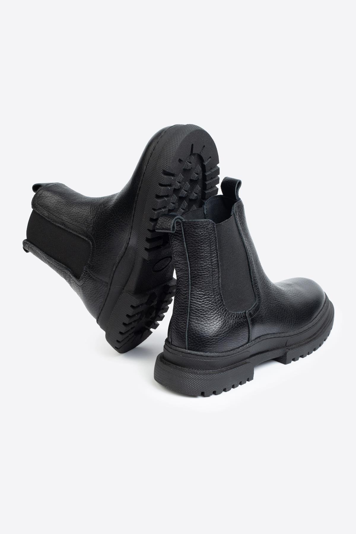 KADIN HAKİKİ DERİ BOT SİYAHKADIN HAKİKİ DERİ BOT SİYAH