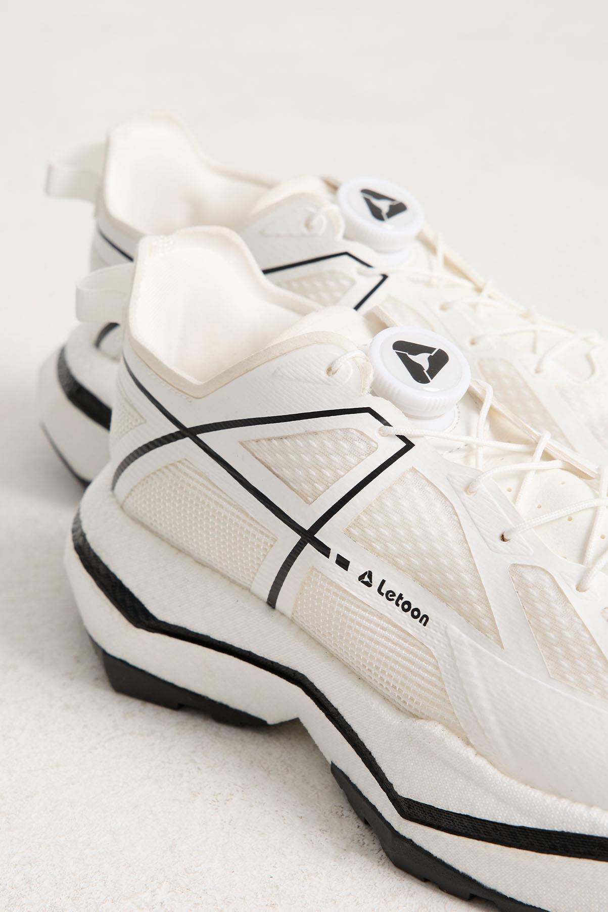 Hafif, Ortopedik Tabanlı, TPU Saya, Nefes Alabilir Siyah Beyaz  Günlük AyakkabıHafif, Ortopedik Tabanlı, TPU Saya, Nefes Alabilir Siyah Beyaz  Günlük Ayakkabı