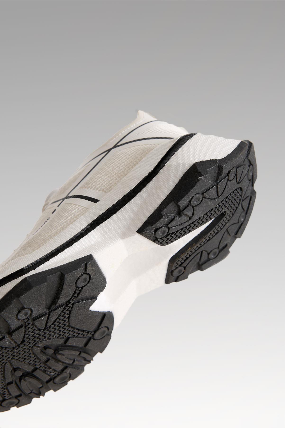 Hafif, Ortopedik Tabanlı, TPU Saya, Nefes Alabilir Siyah Beyaz  Günlük AyakkabıHafif, Ortopedik Tabanlı, TPU Saya, Nefes Alabilir Siyah Beyaz  Günlük Ayakkabı