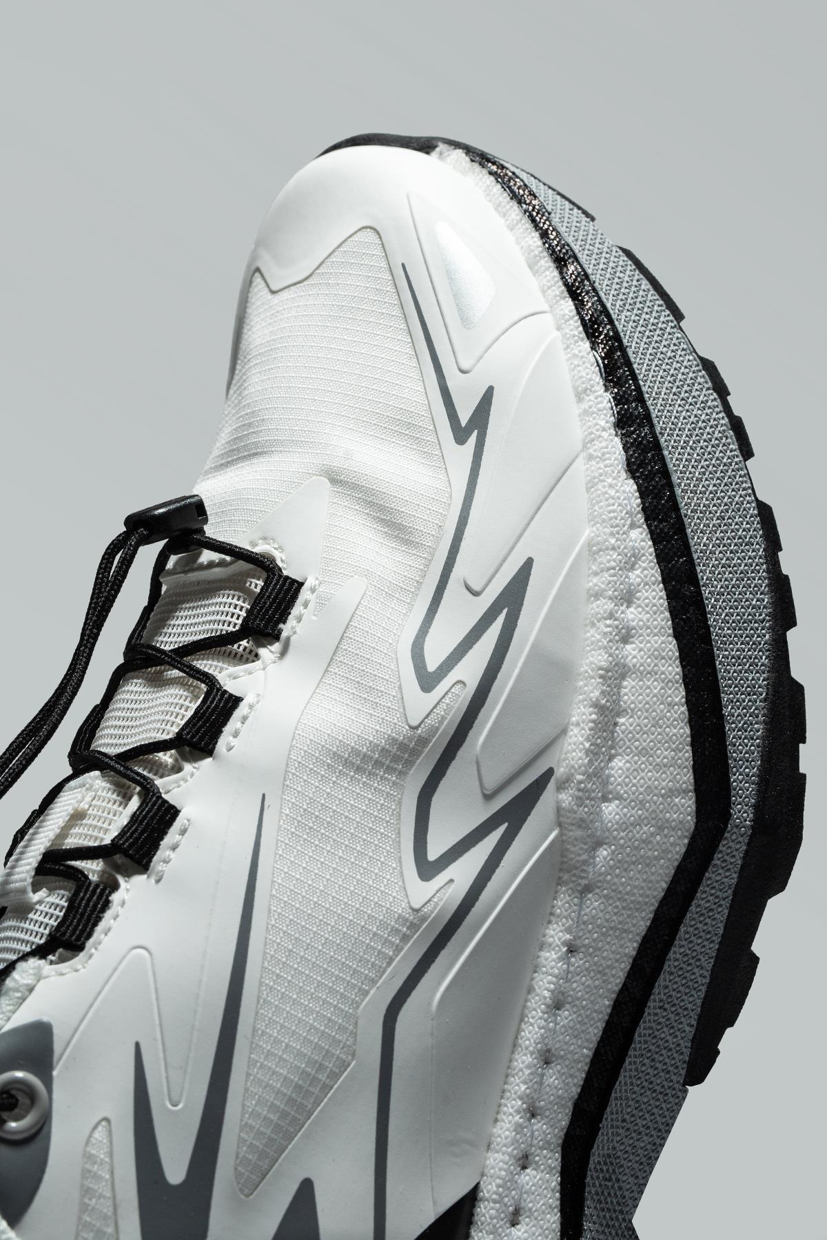 Hafif Tabanlı, Nefes Alabilen, Konforlu Günlük Sneaker Hafif Tabanlı, Nefes Alabilen, Konforlu Günlük Sneaker 