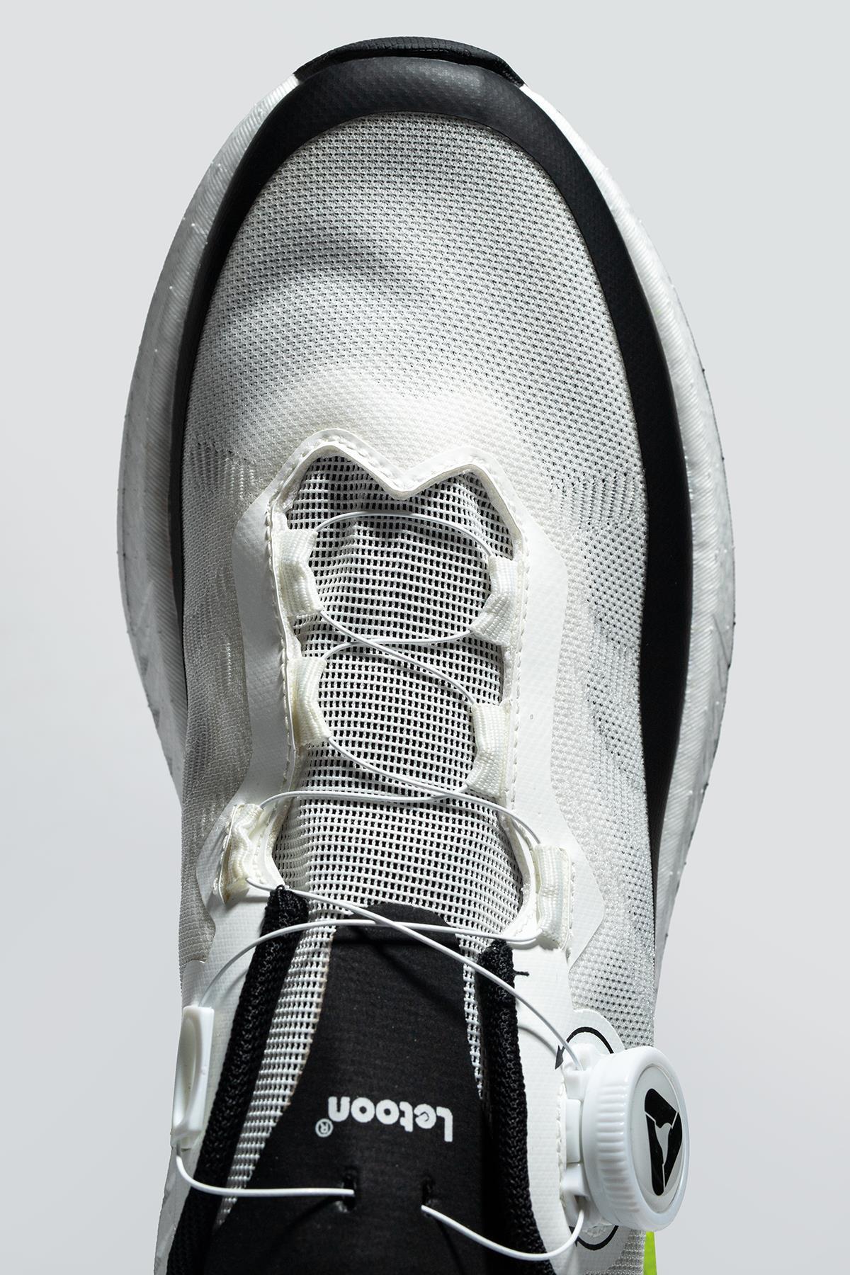 Letoon AirFlex Move-12 Erkek Beyaz Siyah Spor Ayakkabı Letoon AirFlex Move-12 Erkek Beyaz Siyah Spor Ayakkabı 