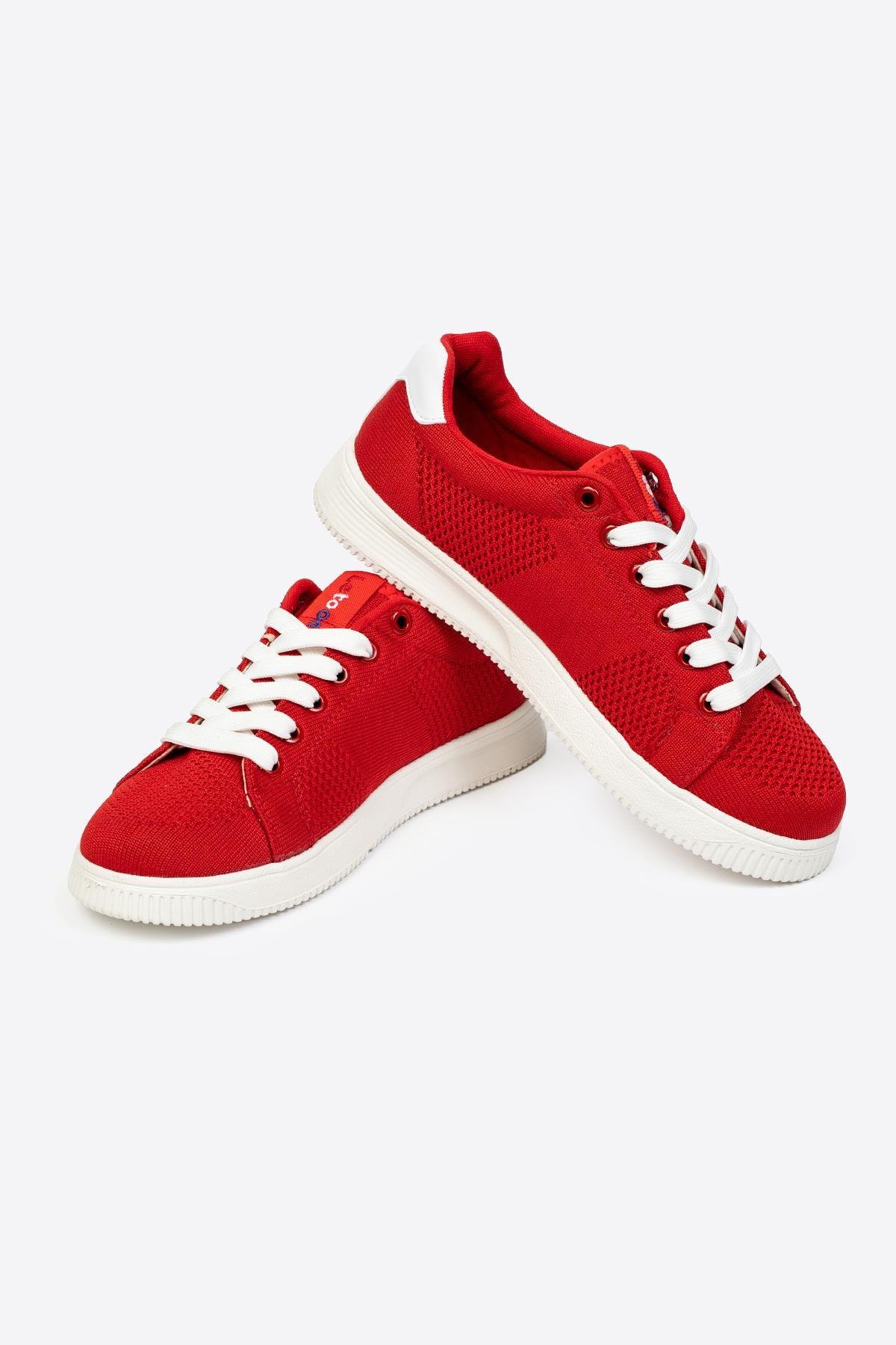 Letoon Eflatun Kadın Kırmızı Renk Günlük Spor Ayakkabı Letoon Eflatun Kadın Kırmızı Renk Günlük Spor Ayakkabı 