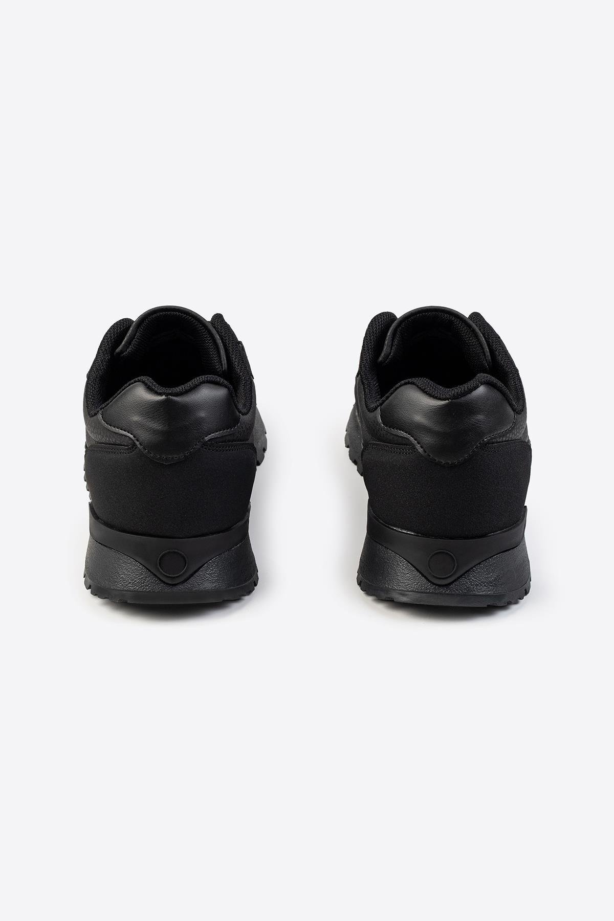 Letoon Logo Baskılı Erkek Premium Siyah Sneaker Letoon Logo Baskılı Erkek Premium Siyah Sneaker 