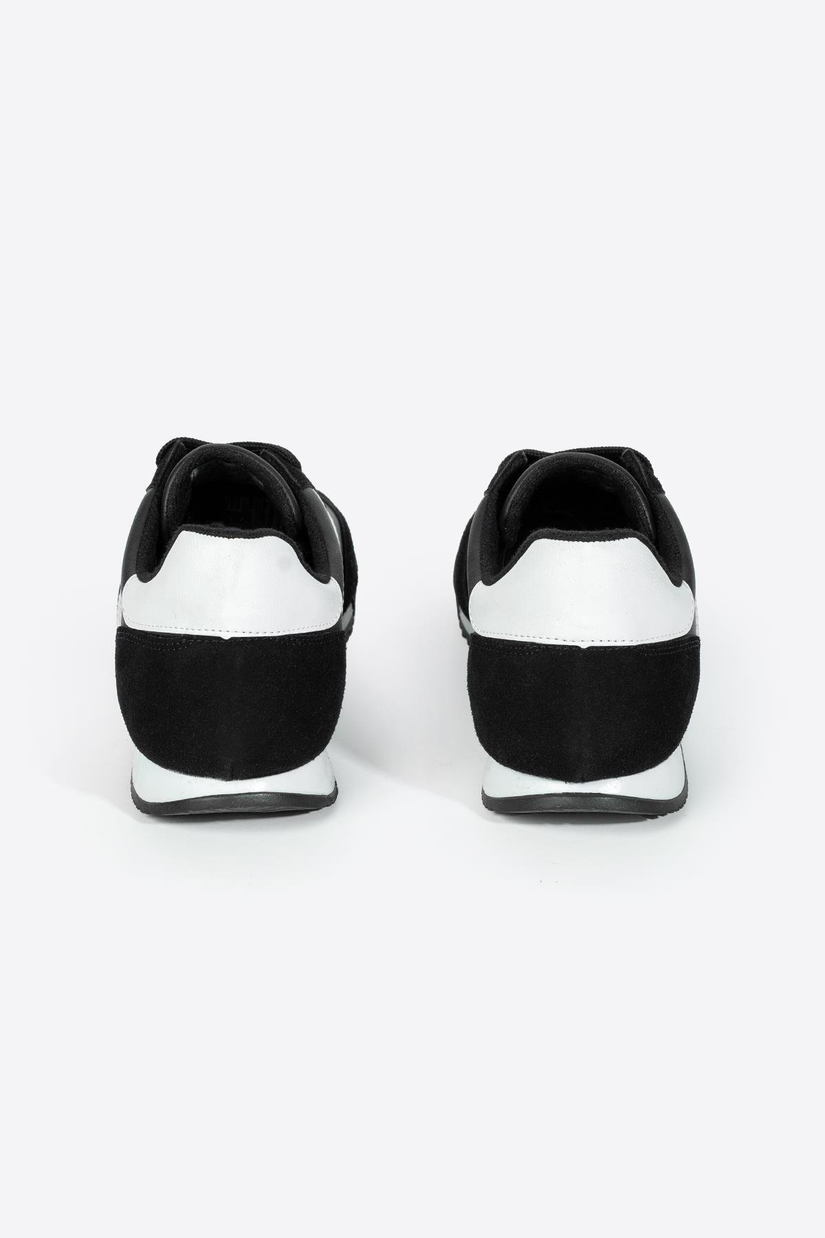 Letoon LTN06NEW Siyah Beyaz Gunluk Spor AyakkabıLetoon LTN06NEW Siyah Beyaz Gunluk Spor Ayakkabı