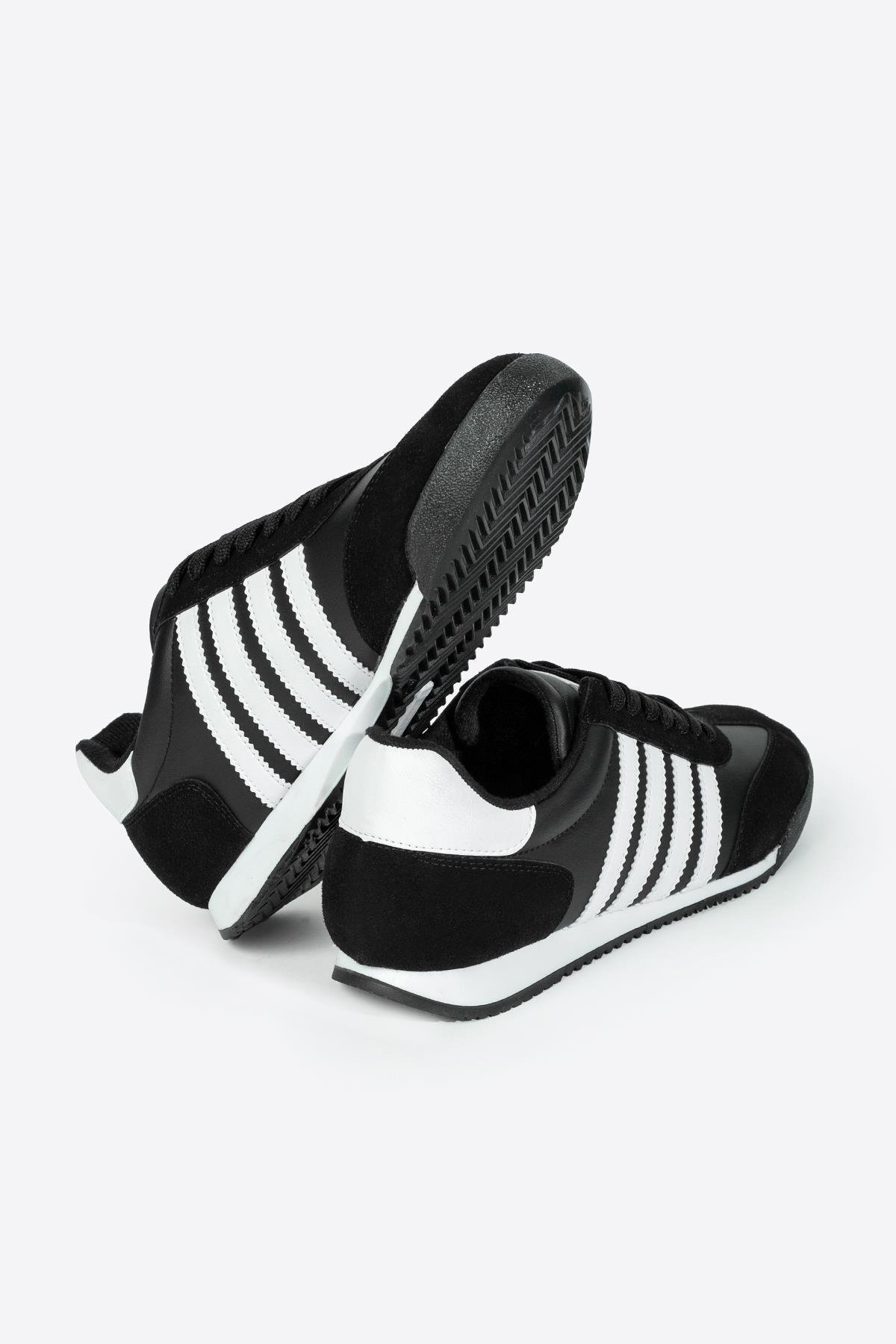 Letoon LTN06NEW Siyah Beyaz Gunluk Spor AyakkabıLetoon LTN06NEW Siyah Beyaz Gunluk Spor Ayakkabı