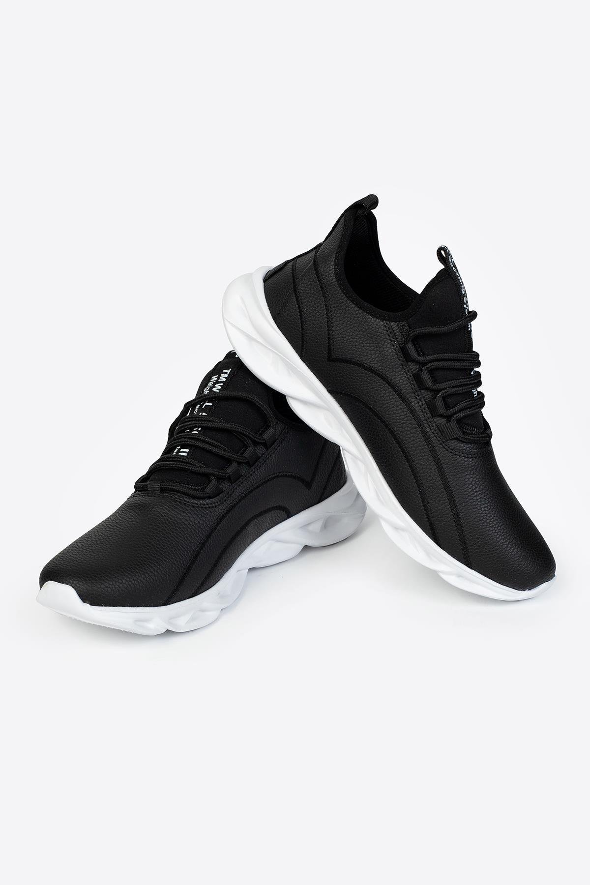 Letoon LTN101 Erkek Siyah Beyaz Renk Spor Ayakkabı Letoon LTN101 Erkek Siyah Beyaz Renk Spor Ayakkabı 