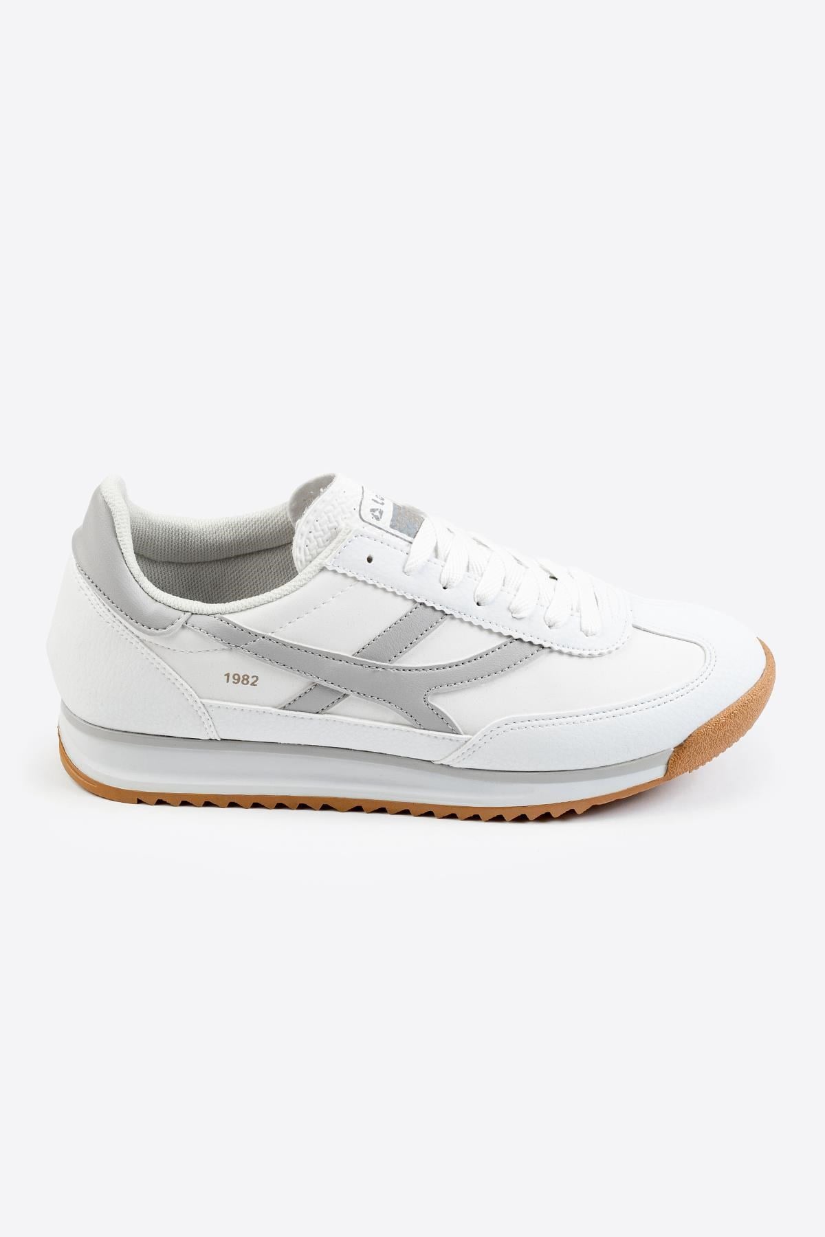 Letoon Retro Şerit Detaylı Beyaz Sneaker 