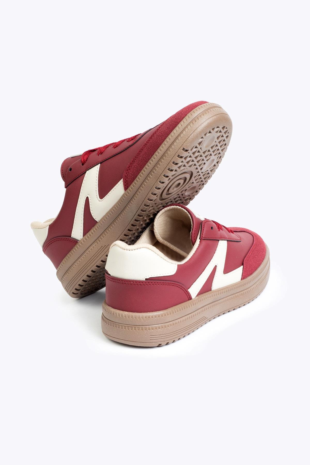 SARRE KADIN SPOR AYAKKABI BORDOSARRE KADIN SPOR AYAKKABI BORDO