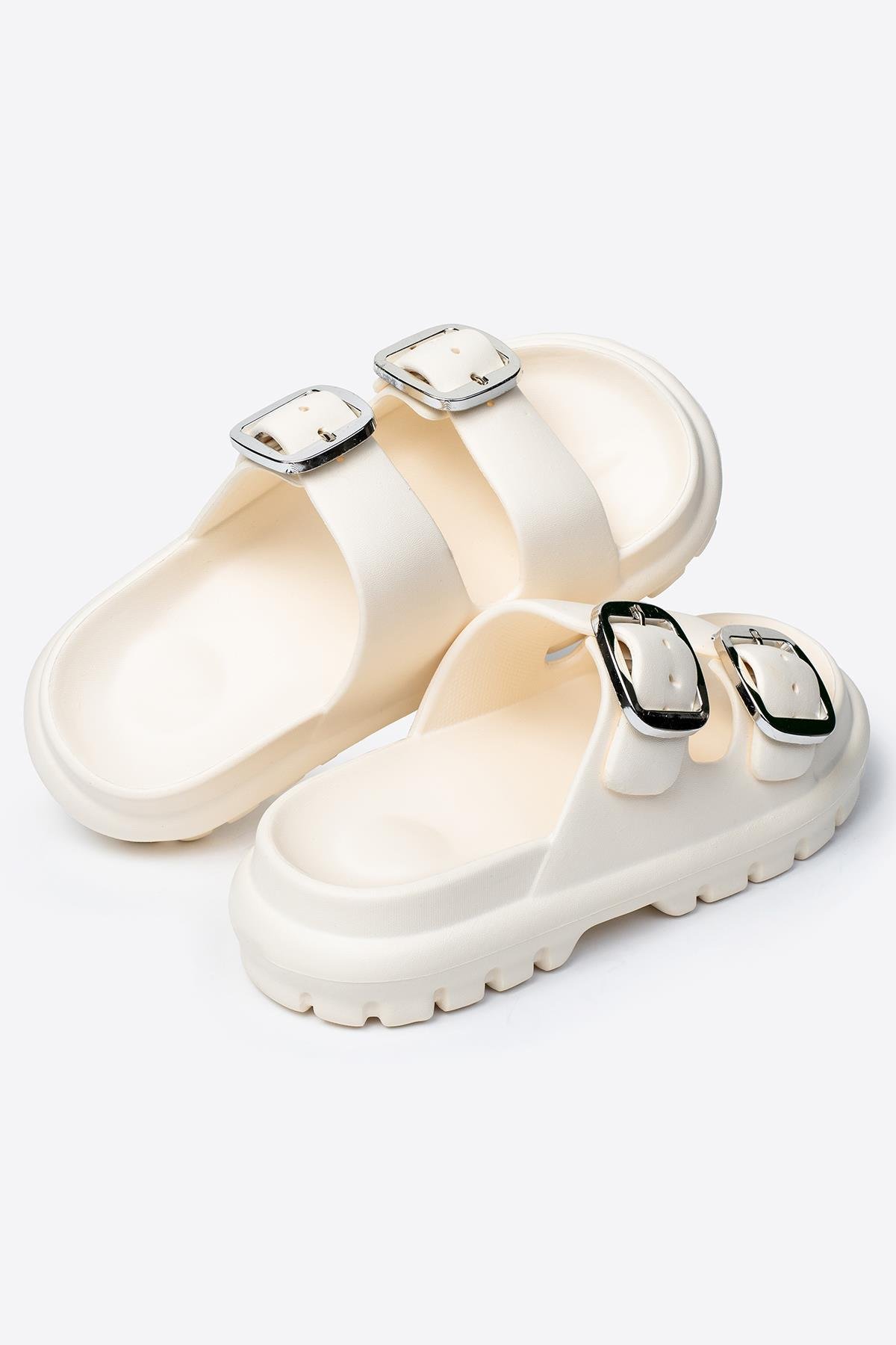 Çift Tokalı Krem Kadın Eva Kalın Taban Terlik Çift Tokalı Krem Kadın Eva Kalın Taban Terlik 