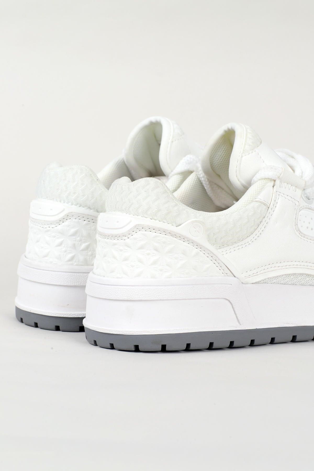 Letoon MOVE-EOPAIA Kalın Tabanlı Retro Tasarım Bağcıklı Günlük Sneaker Spor Ayakkabı BEYAZ