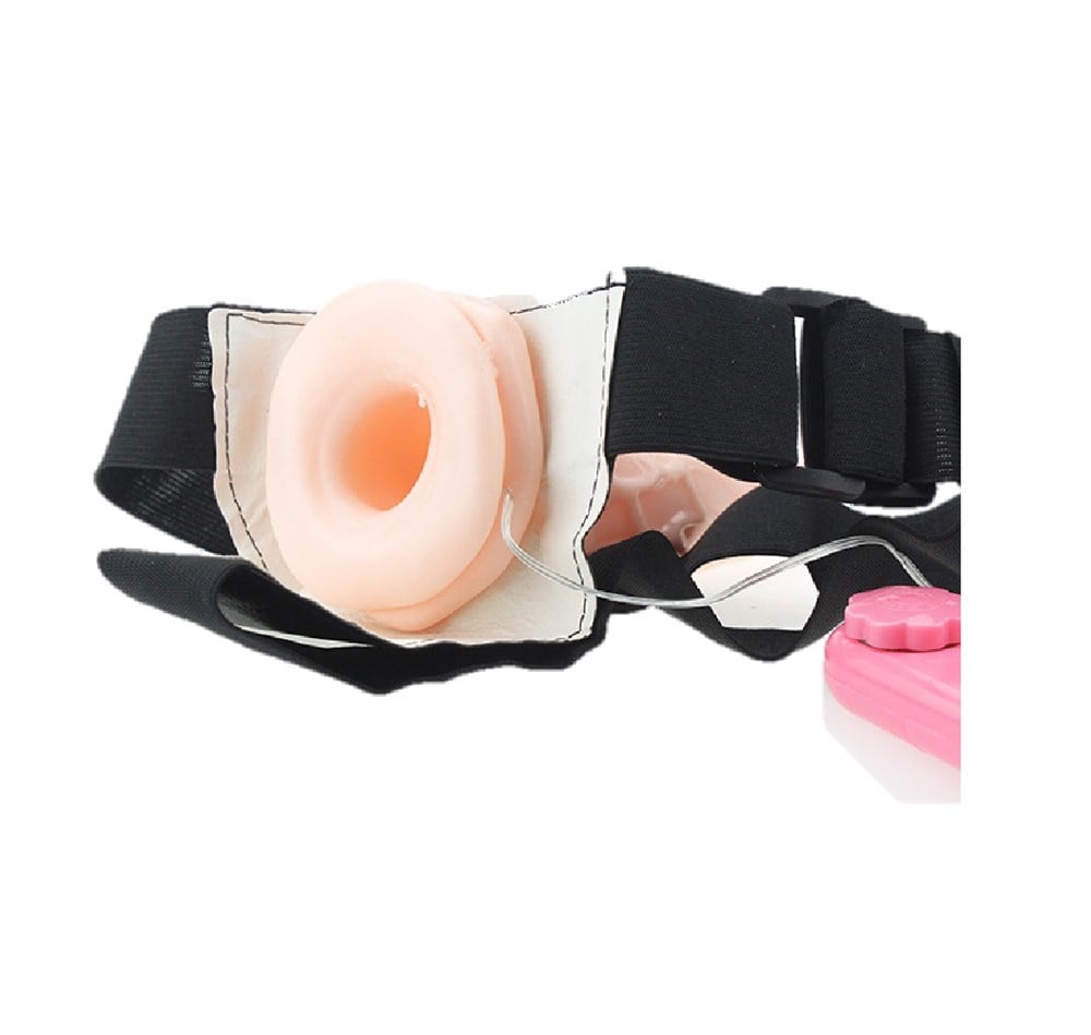 18 cm Belden Bağlamalı İçi Boş Protez Penis