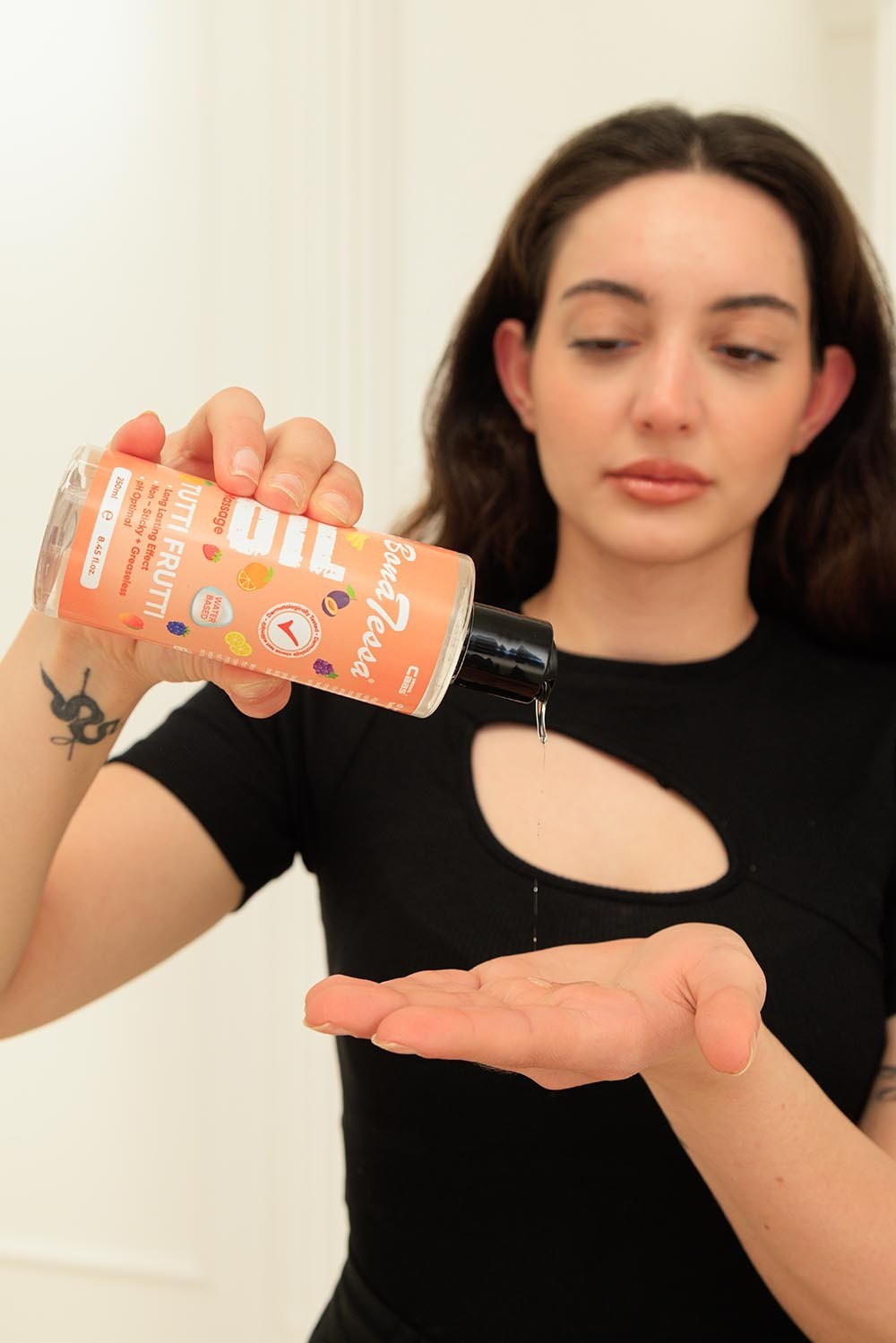 Bona Tessa Gel Tutti Frutti masaj yağı 250 ml