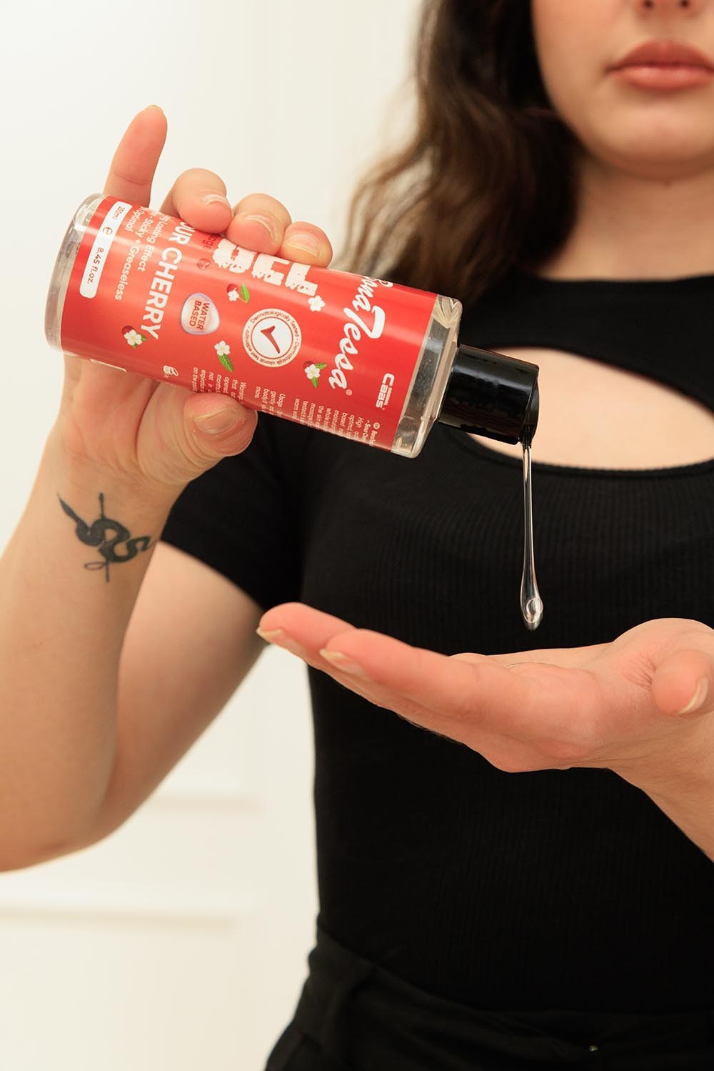 Bona Tessa Gel Vişneli masaj yağı 250 ml