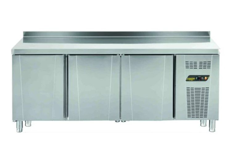 Ndustrio Tezgah Tipi 3 Kapılı Snack Buzdolabı