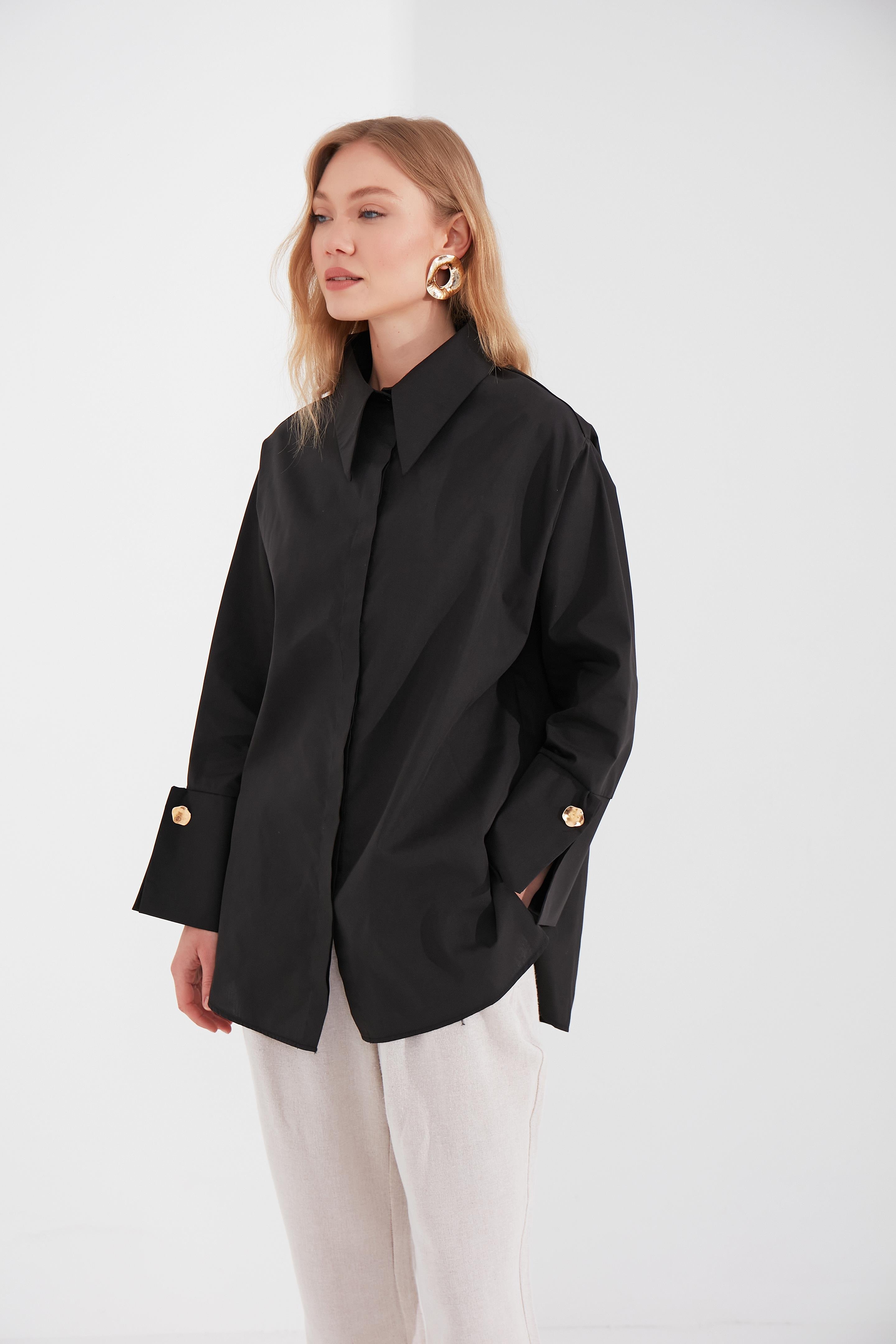 Geniş Manşetli Gömlek 