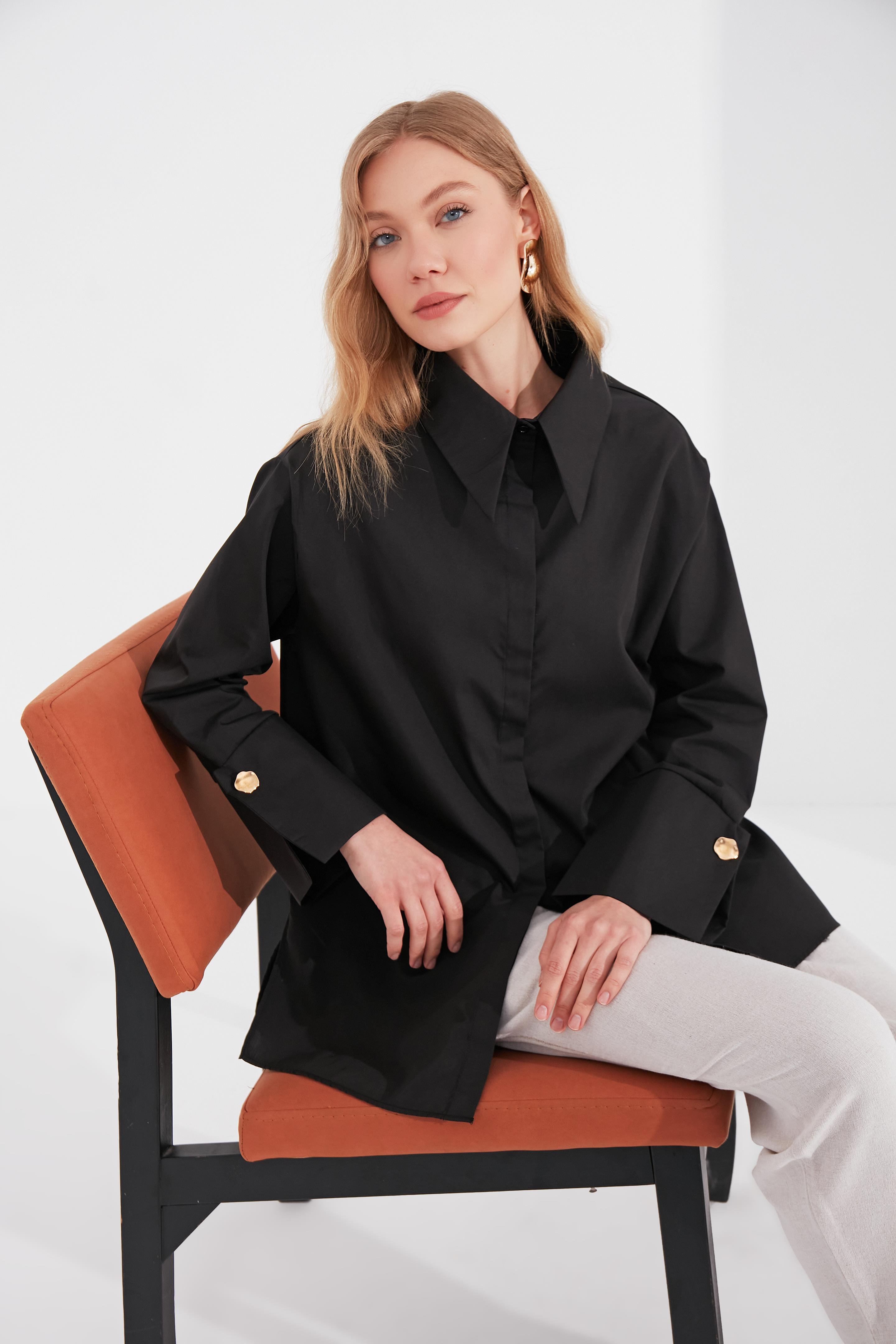 Geniş Manşetli Gömlek 