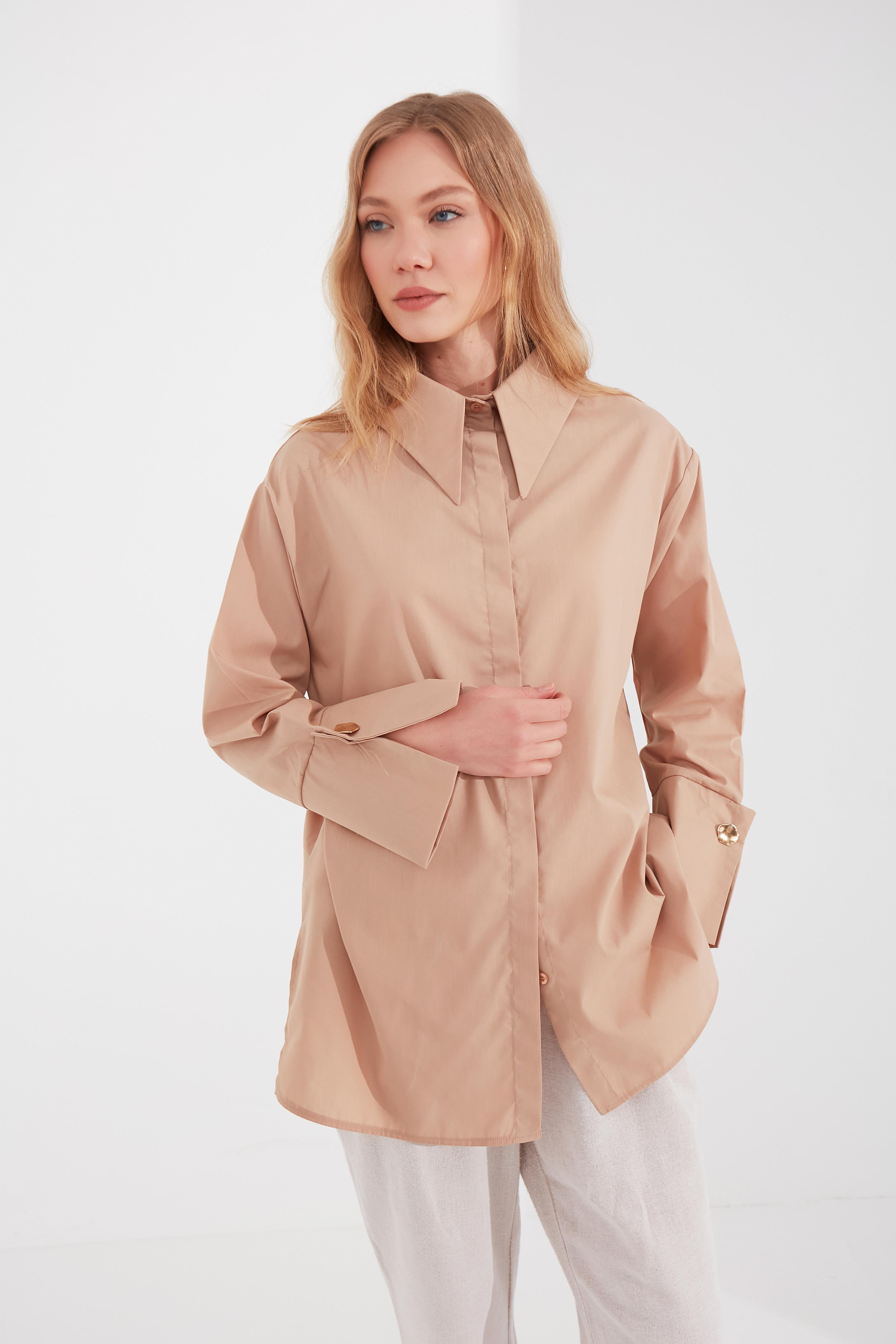 Geniş Manşetli Gömlek