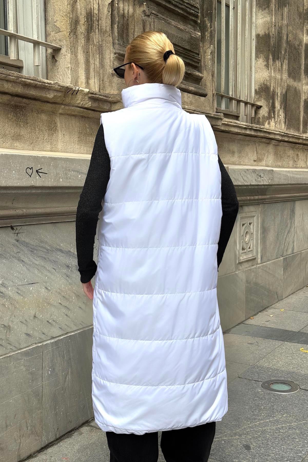 سترة طويلة قابلة للنفخ بياقة بيضاء بياقة بيضاء مخططة بياقة قائمة ومفصلة بجيوب