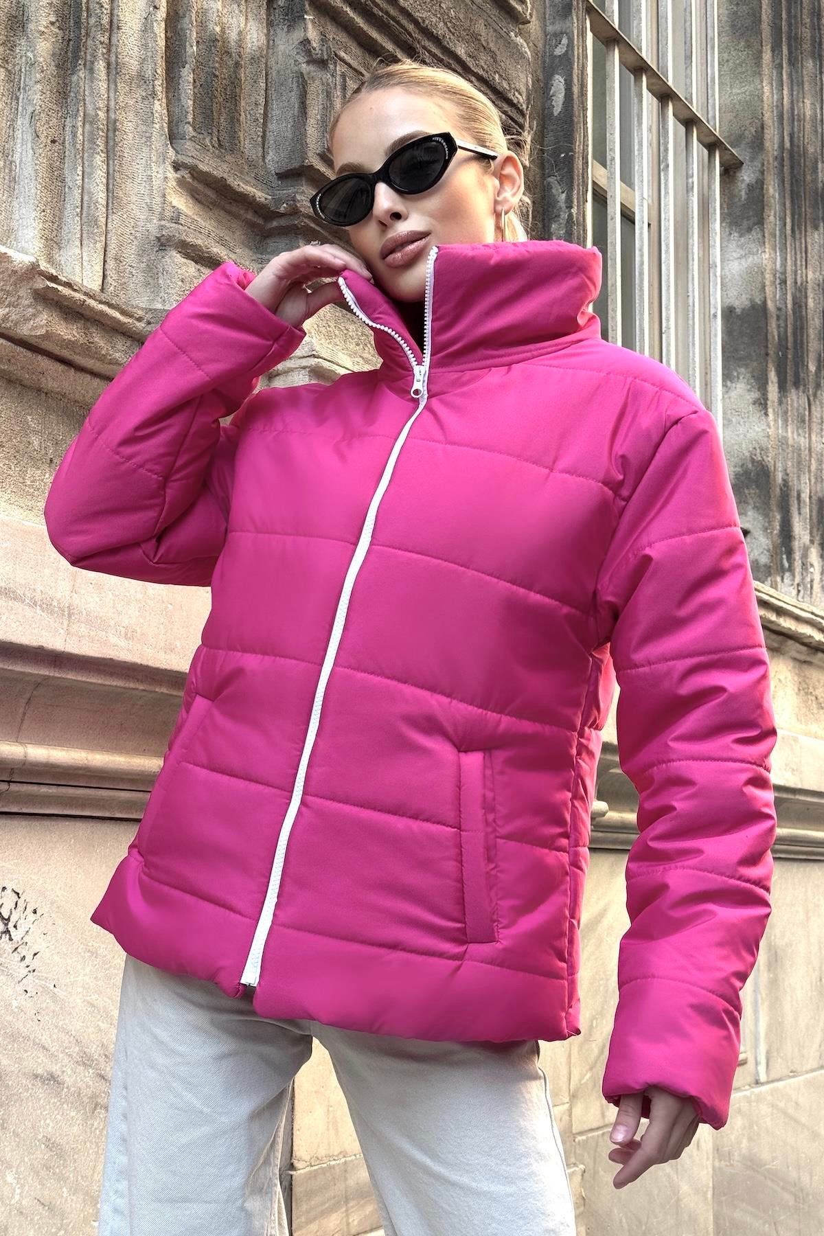 معطف فوشيا بياقة مستقيمة مقاوم للماء بتصميم قابل للنفخ