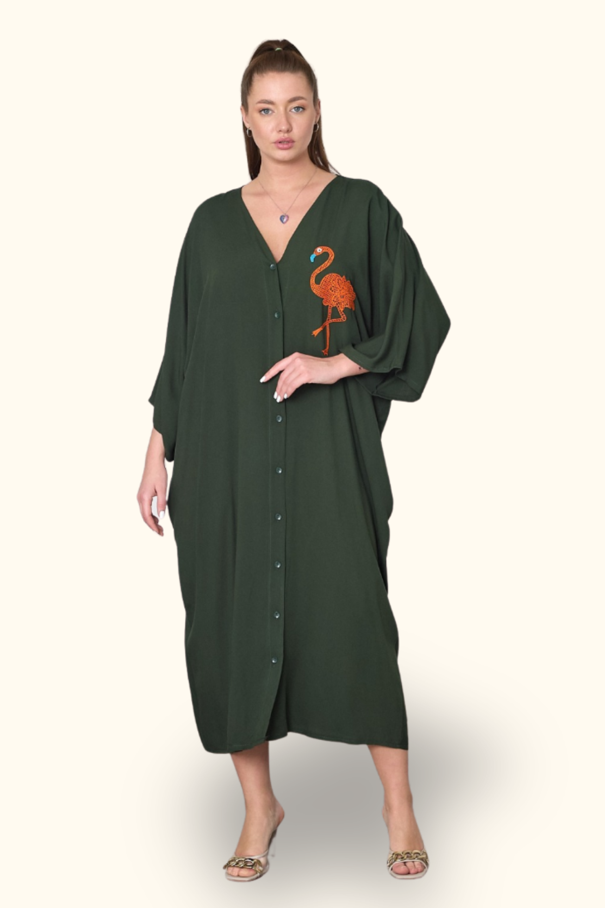 Haki V Yaka Önü ve Sırtı Flamingo Nakışlı Cepli Oversize Uzun Gömlek Elbise