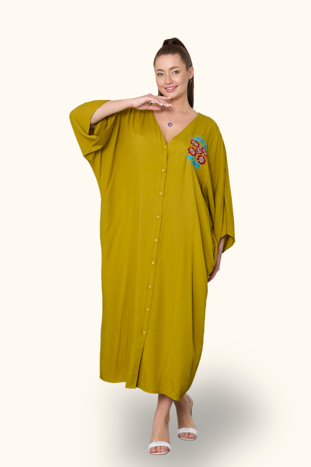 Hardal Rengi V Yaka Sırtı ve Göğsü Çiçek Nakışlı Cepli Oversize Uzun Gömlek Elbise