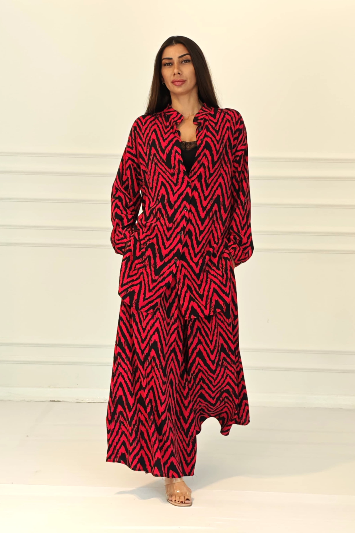 Kırmızı Desenli Kolu Apoletli Cepli Gömlek Pantolon Takım