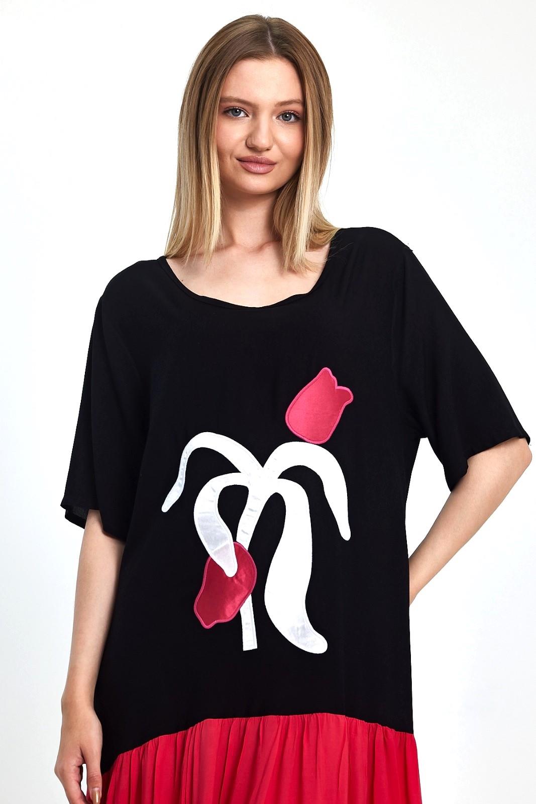 Kırmızı Siyah Garnili Kayık Yaka Kısa Kollu Aplike Lale Nakışlı Uzun Elbise