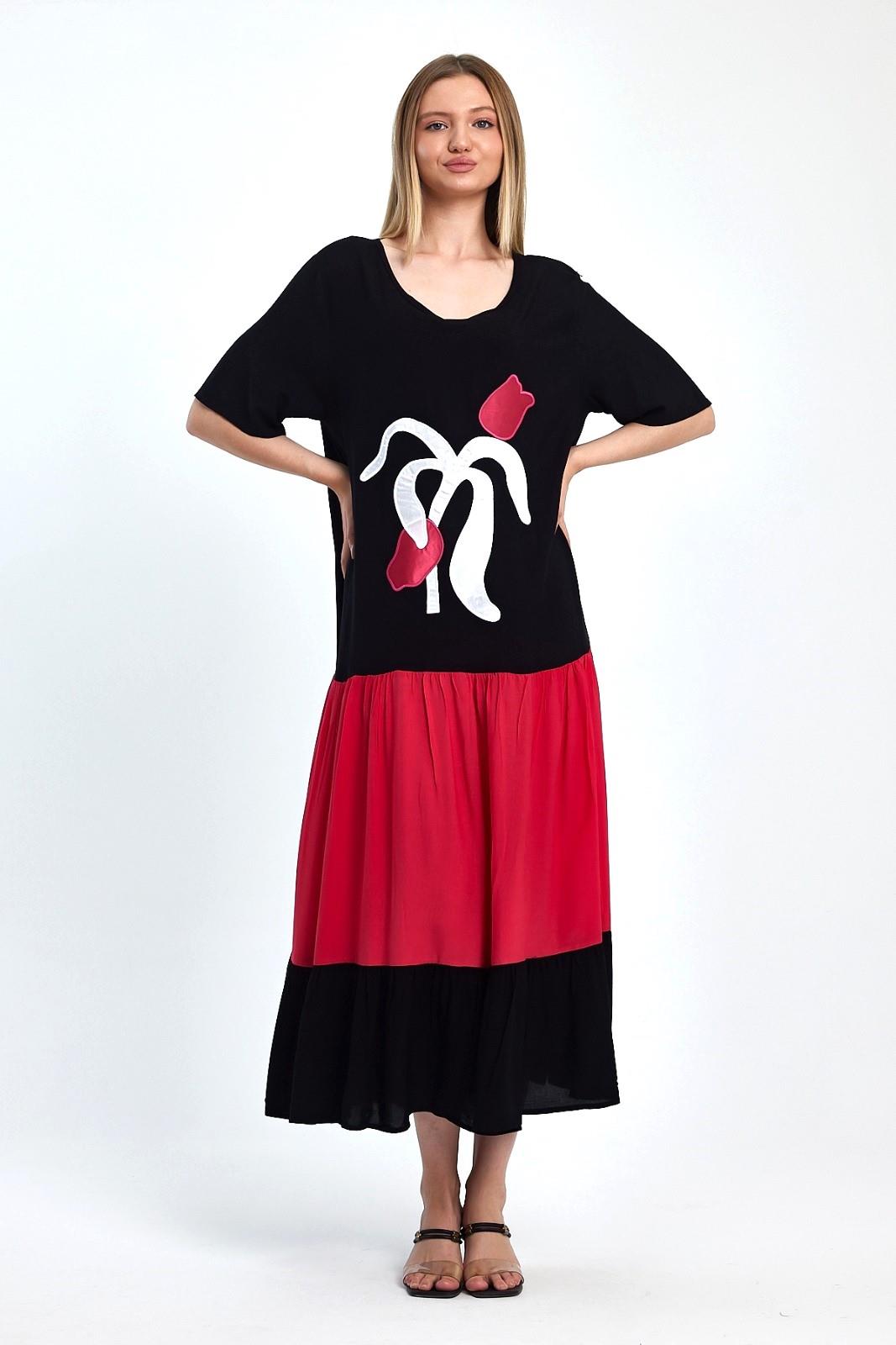 Kırmızı Siyah Garnili Kayık Yaka Kısa Kollu Aplike Lale Nakışlı Uzun Elbise