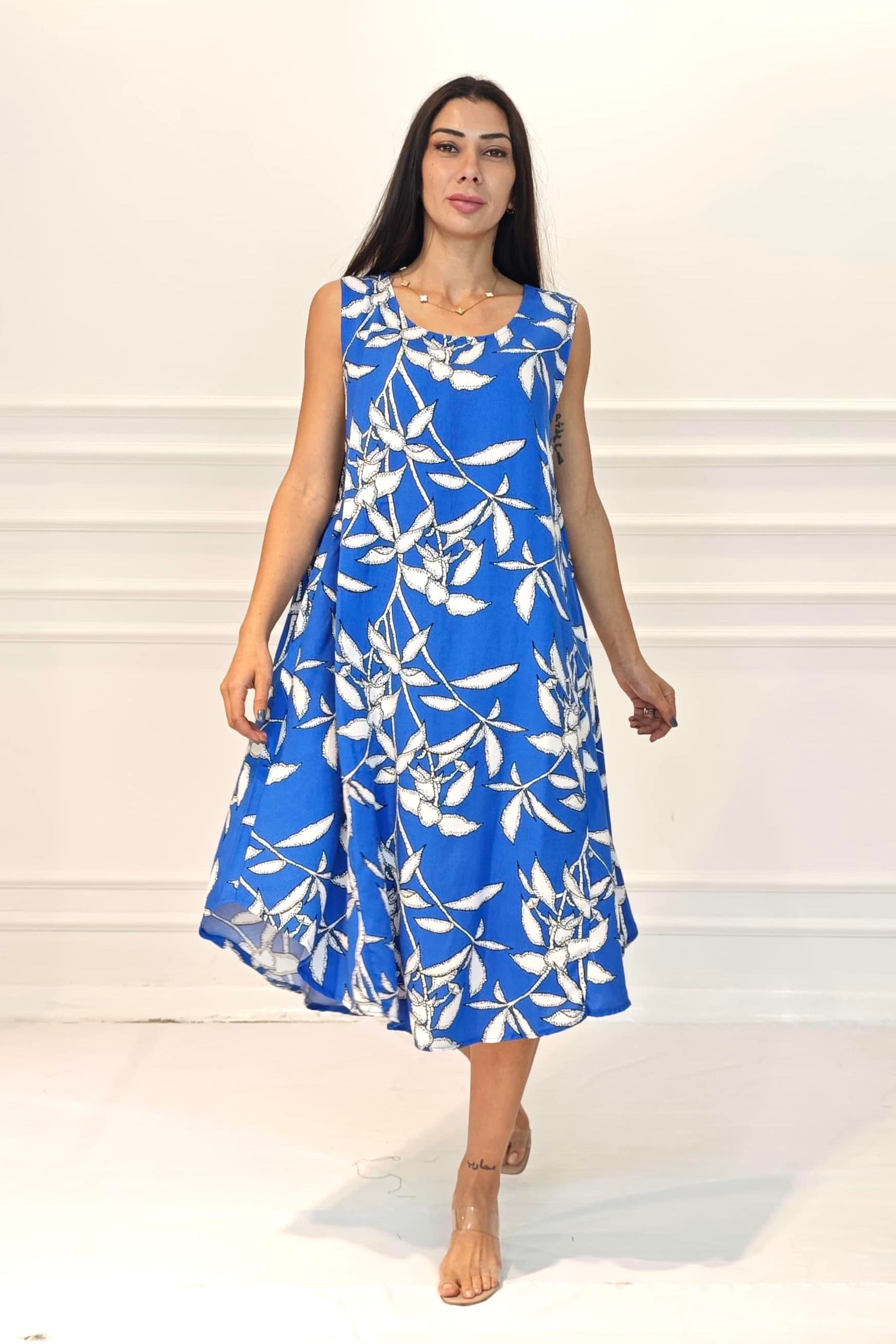 Saks Mavi Çiçekli U Yaka Askılı Midi Elbise