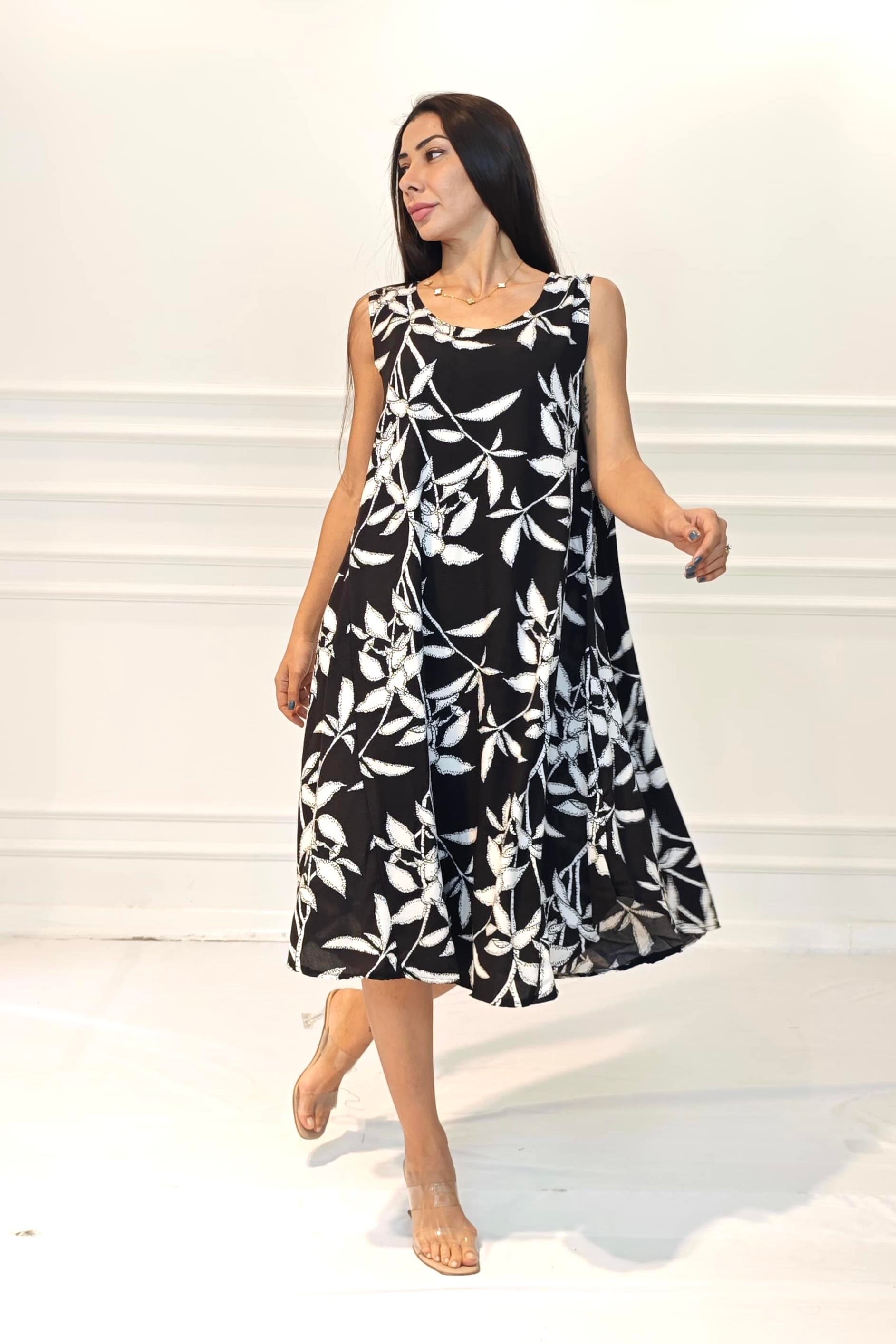 Siyah Çiçekli U Yaka Askılı Midi Elbise