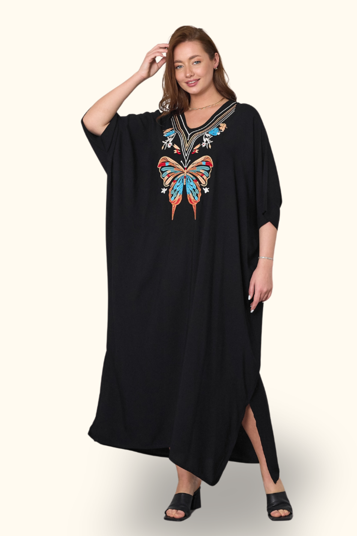 Siyah V Yaka Kelebek Nakışlı Cepli Oversize Uzun Elbise