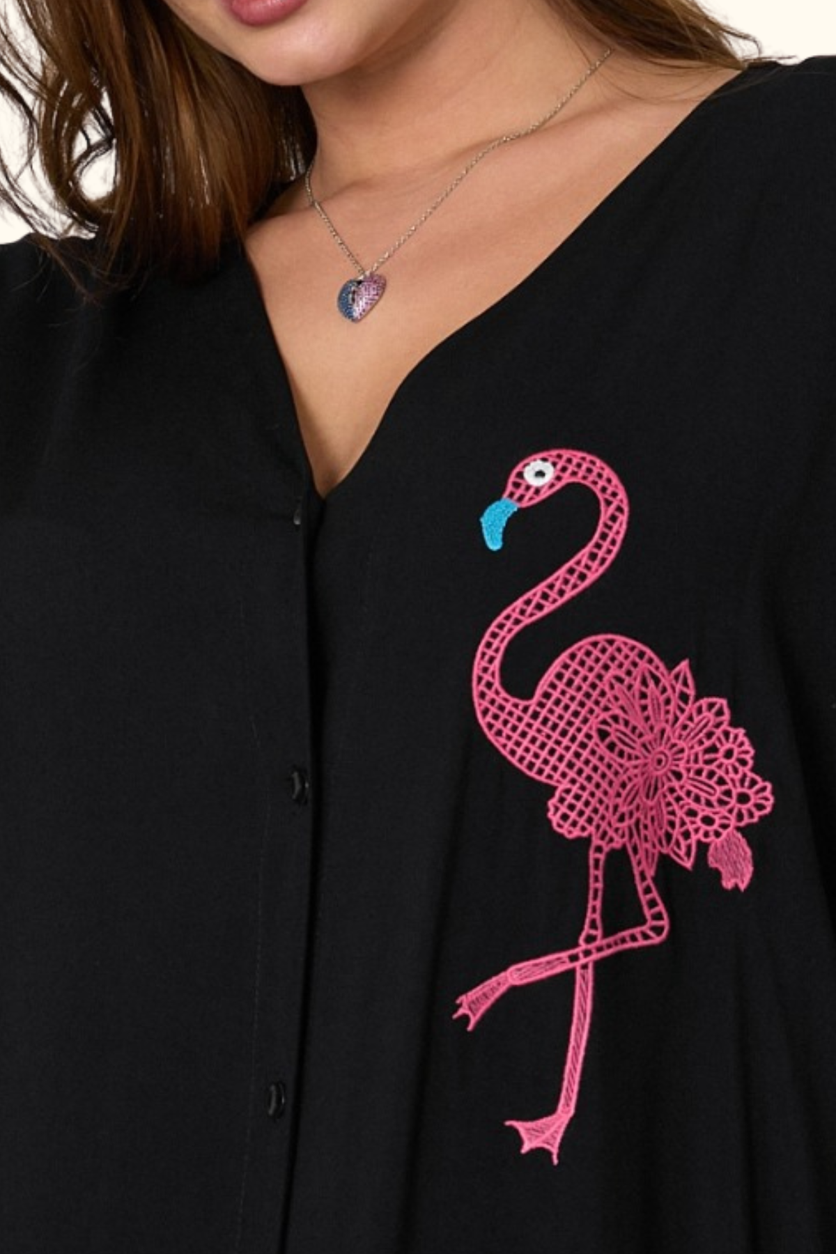 Siyah V Yaka Önü ve Sırtı Flamingo Nakışlı Cepli Oversize Uzun Gömlek Elbise