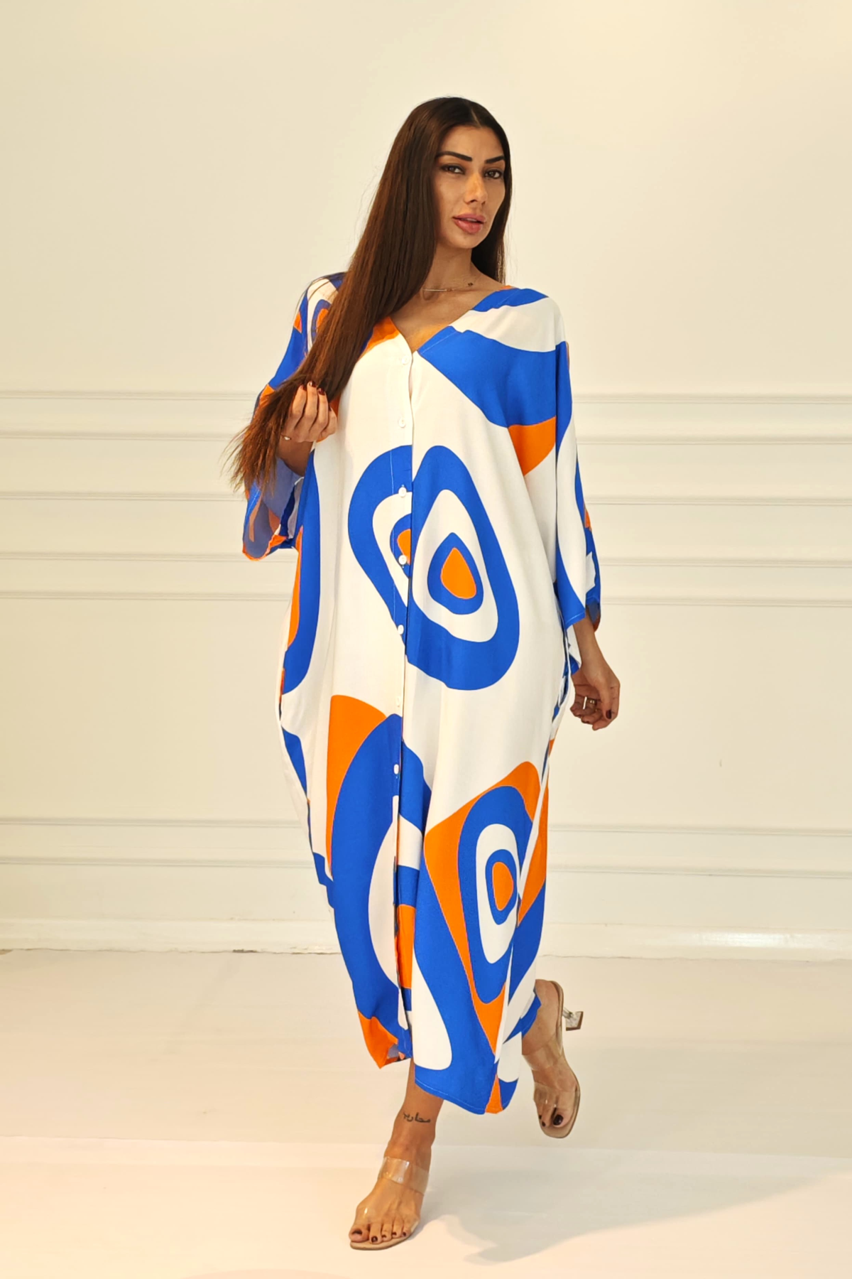 Turuncu Desenli Sırtı Göz Baskılı Cepli Oversize Uzun Gömlek Elbise